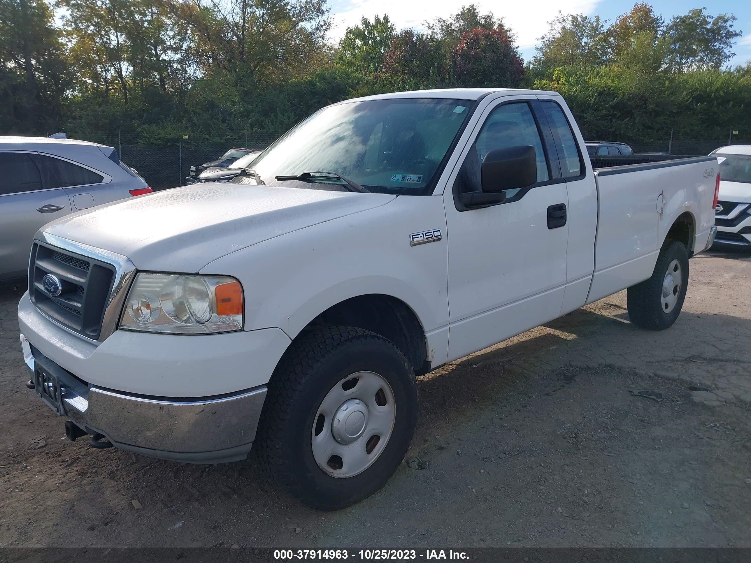 Photo 1 VIN: 1FTRF14W04NC31774 - FORD F-150 