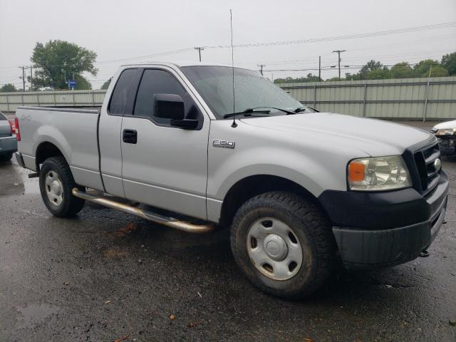 Photo 3 VIN: 1FTRF14W17NA58271 - FORD F150 