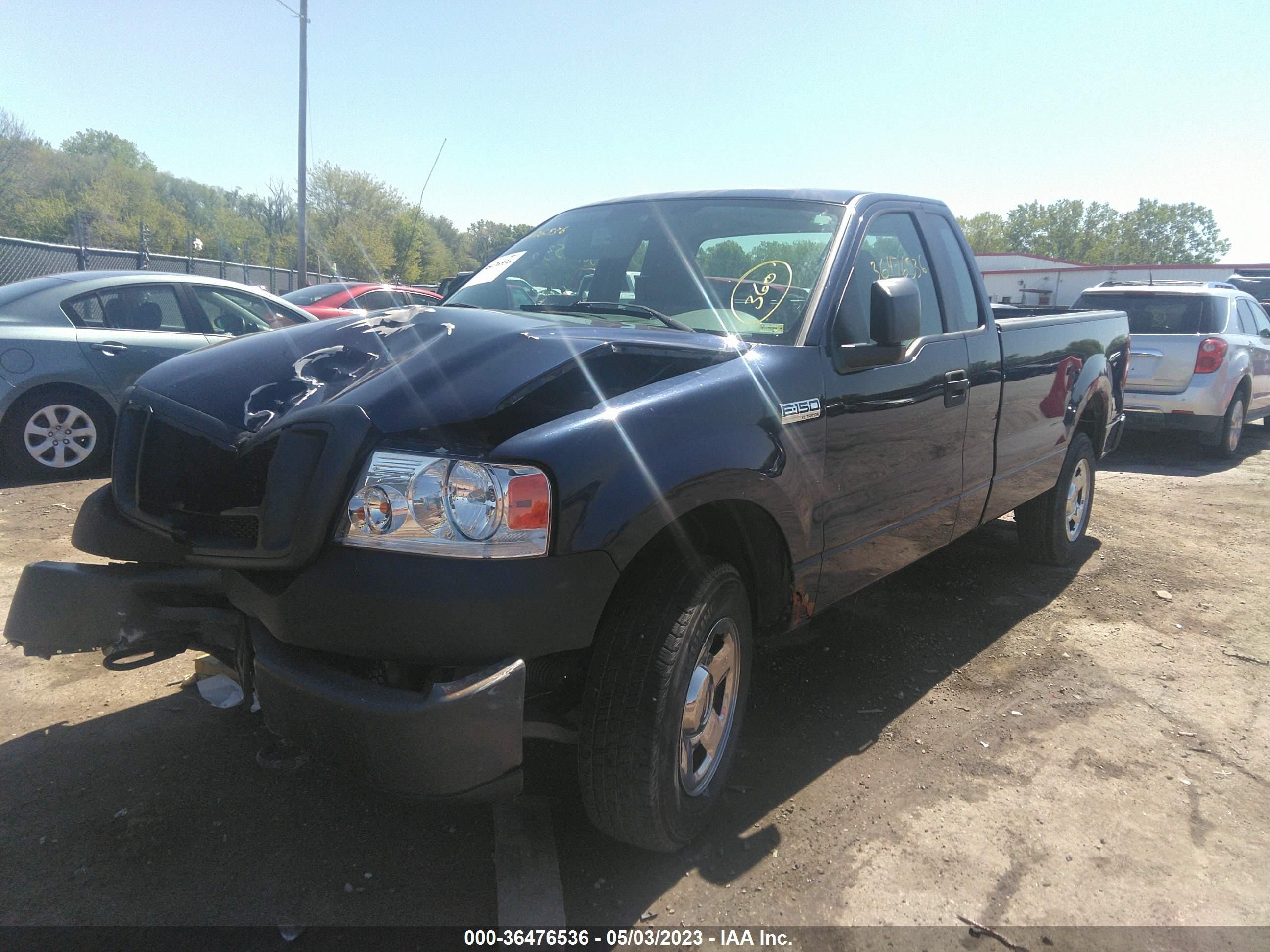 Photo 1 VIN: 1FTRF14W18KF07628 - FORD F-150 