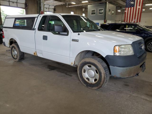 Photo 3 VIN: 1FTRF14W56NA37082 - FORD F150 