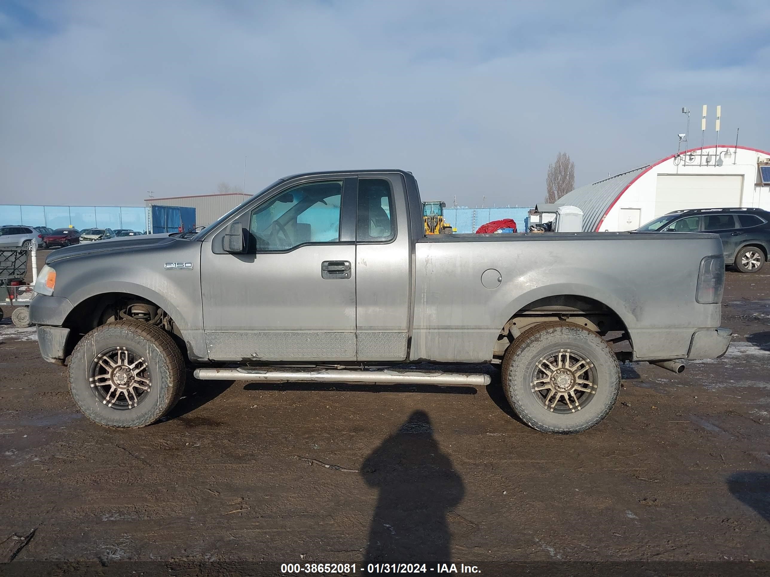 Photo 14 VIN: 1FTRF14W66NB42326 - FORD F-150 