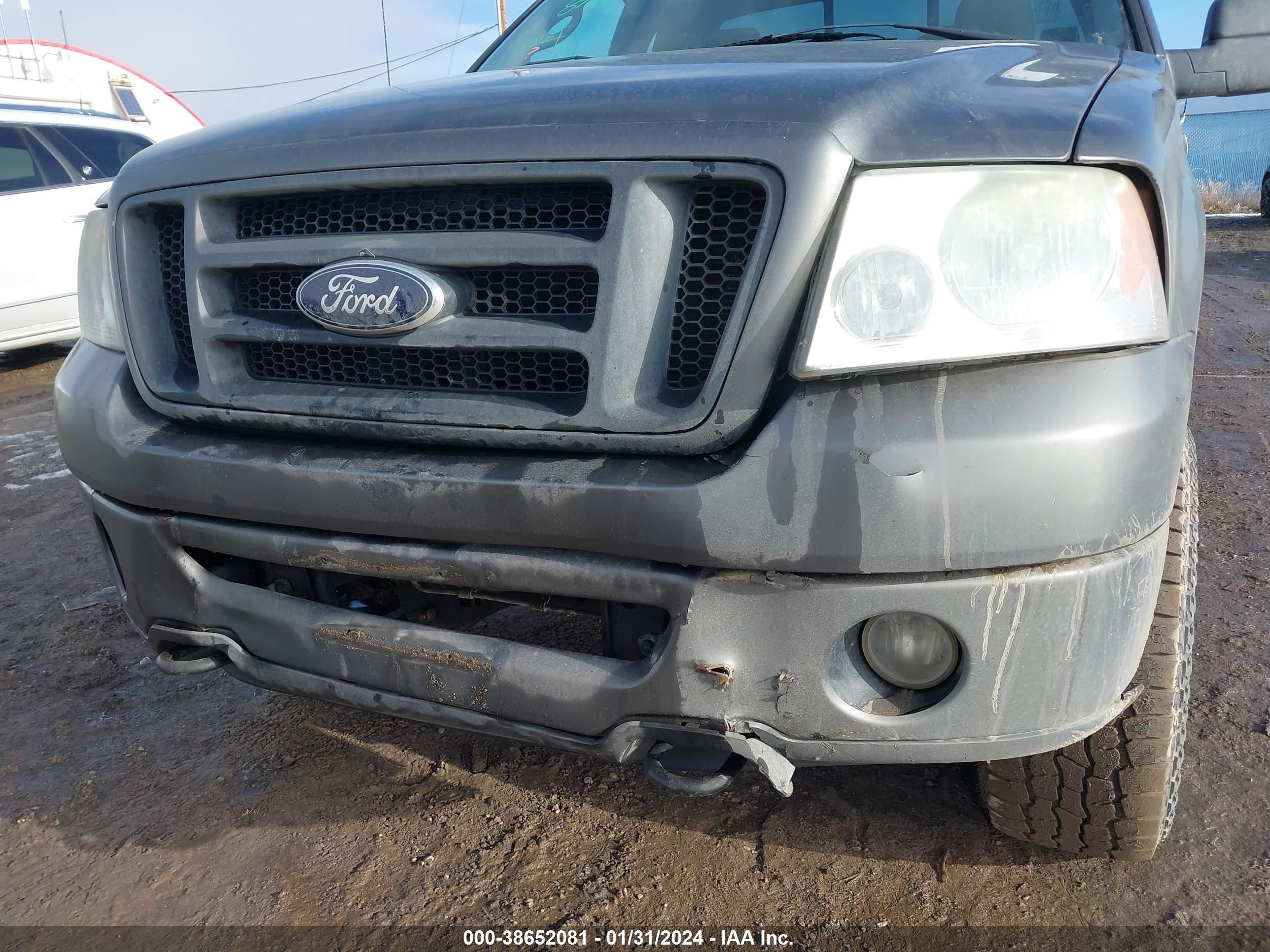 Photo 5 VIN: 1FTRF14W66NB42326 - FORD F-150 