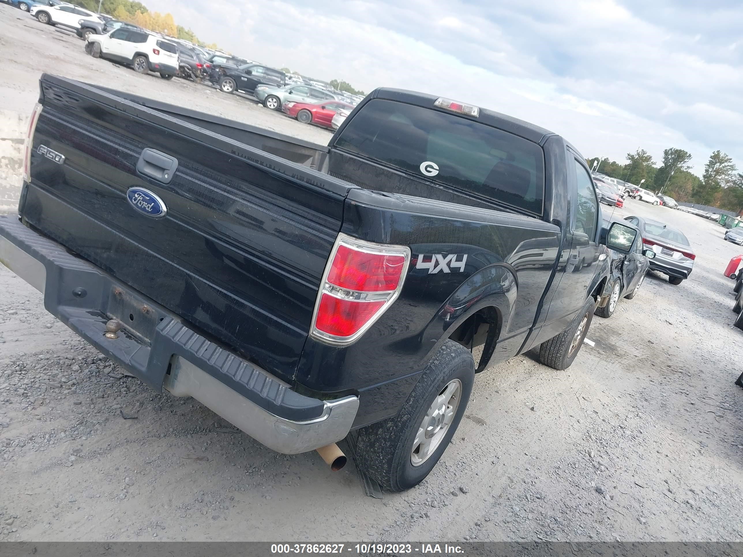 Photo 3 VIN: 1FTRF14W69KB14287 - FORD F-150 