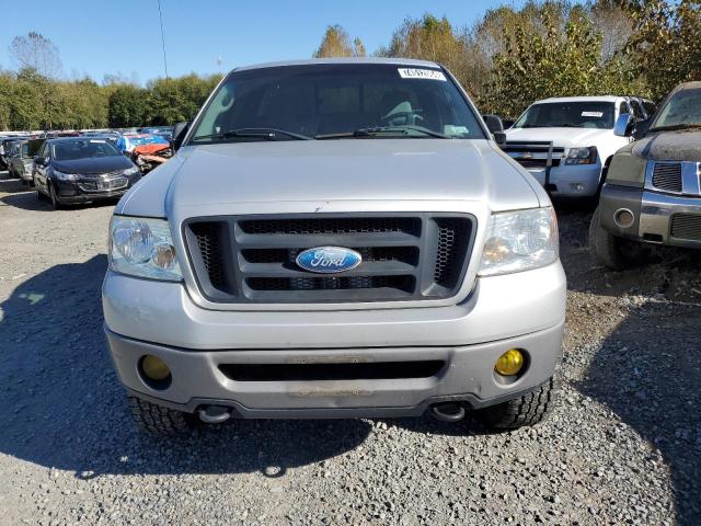 Photo 4 VIN: 1FTRF14W88KD00931 - FORD F150 