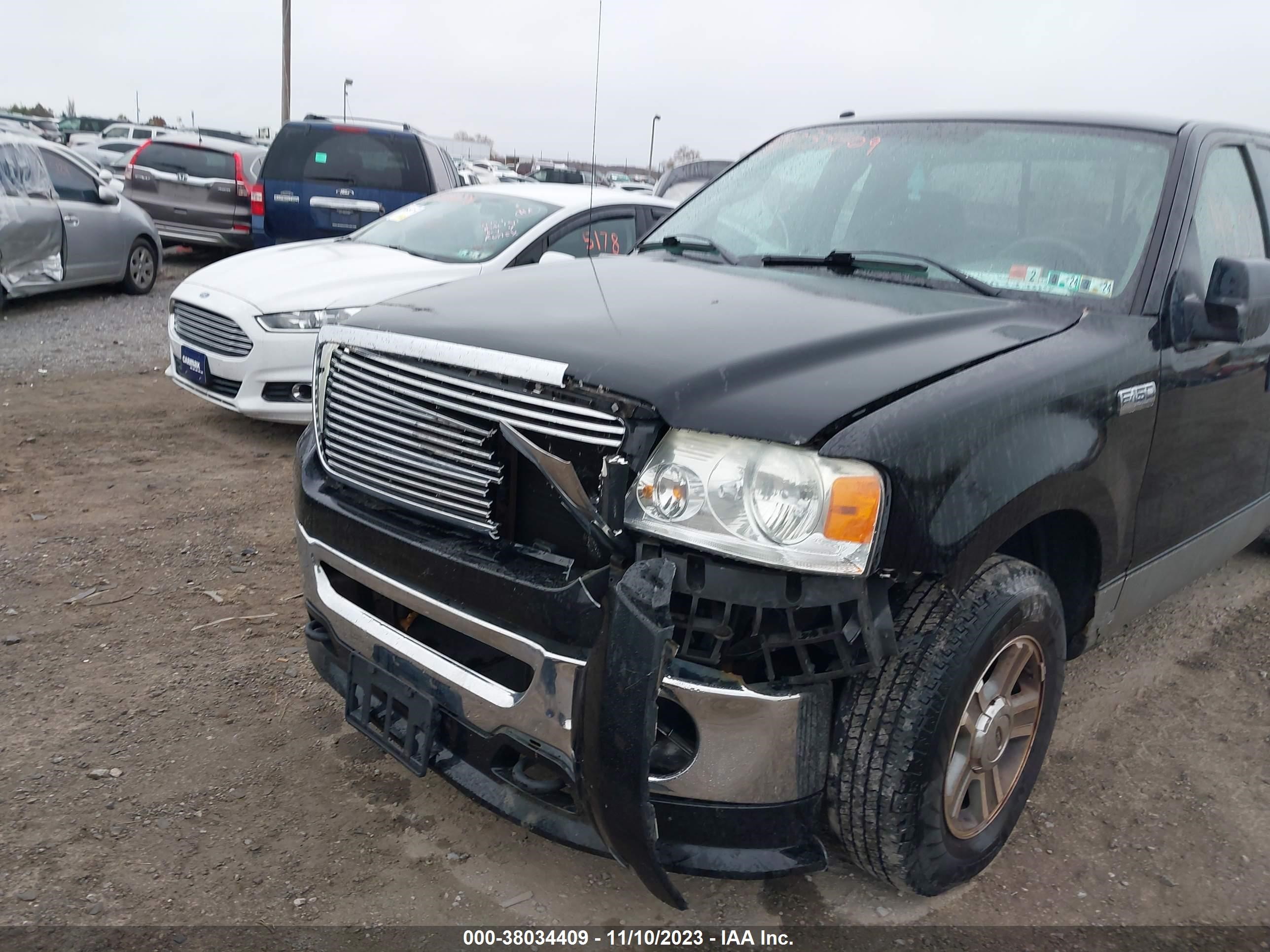 Photo 5 VIN: 1FTRF14W98KD12263 - FORD F-150 