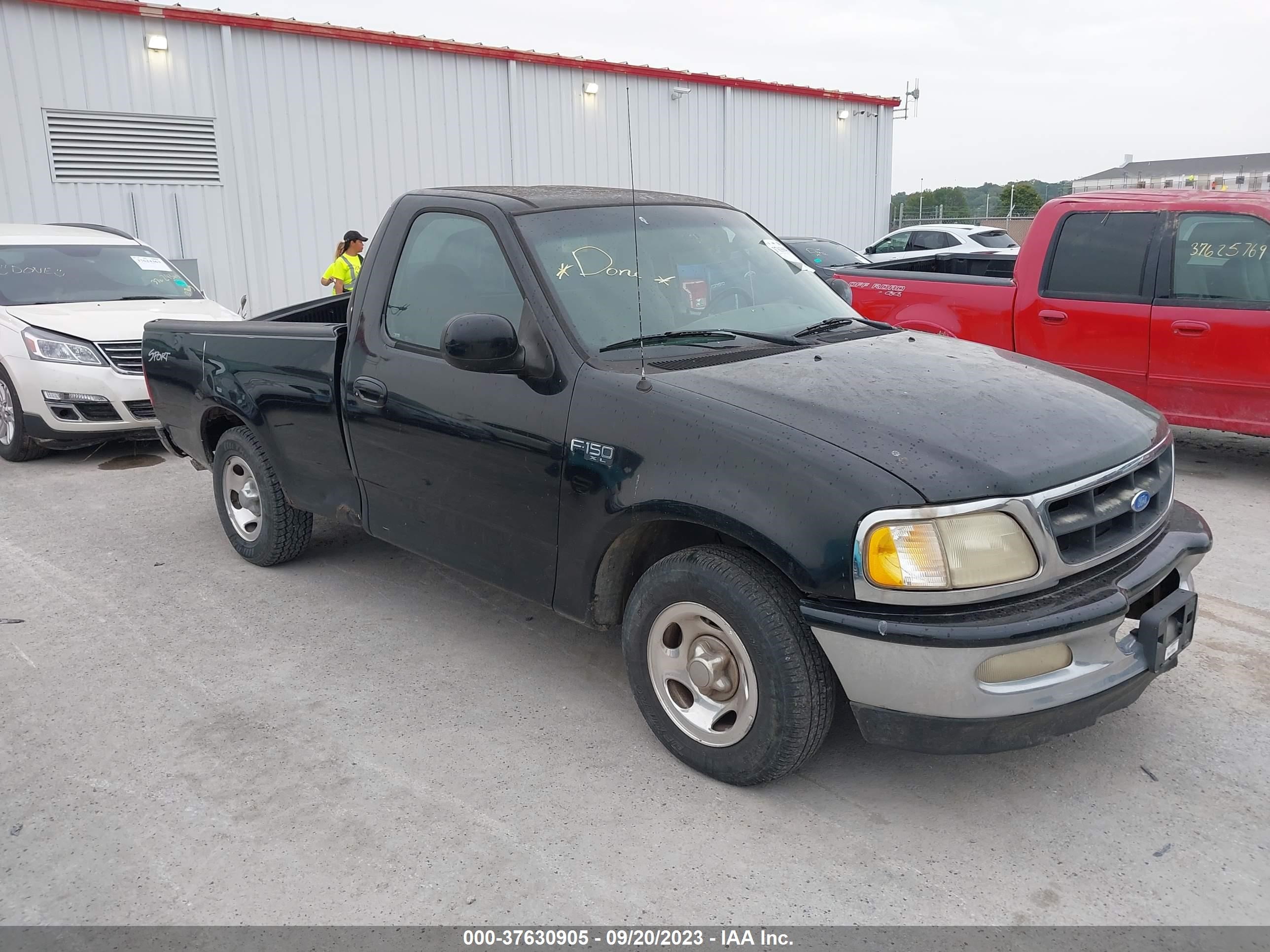 Photo 0 VIN: 1FTRF17242NB84111 - FORD F-150 