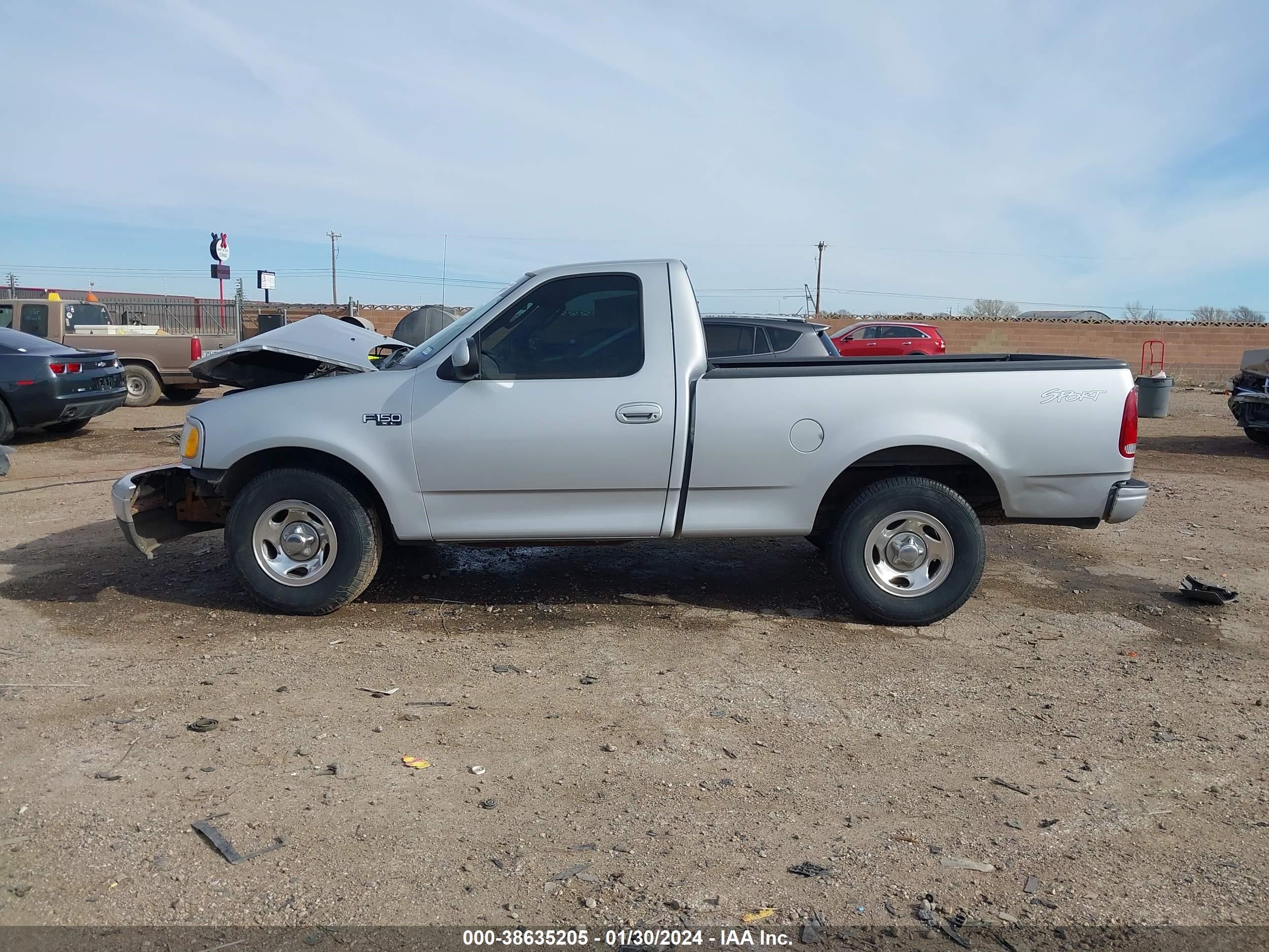 Photo 13 VIN: 1FTRF17262NB50378 - FORD F-150 