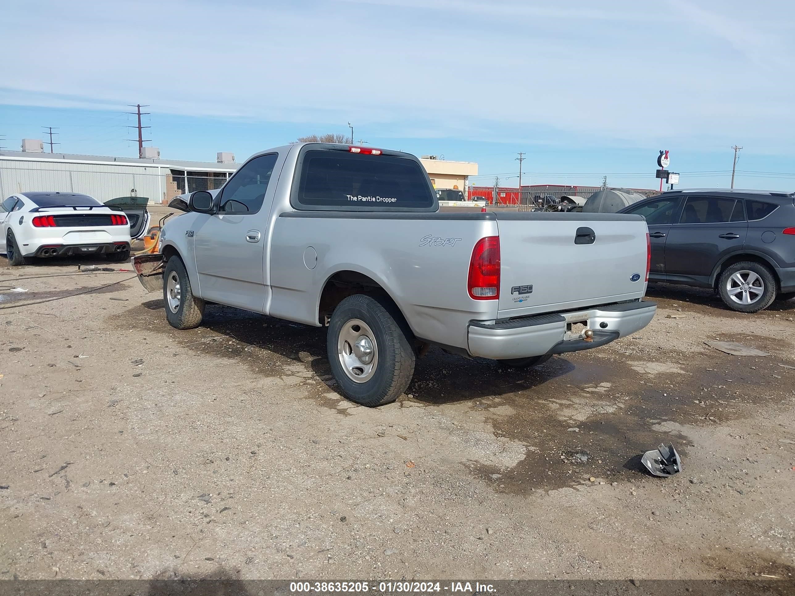 Photo 2 VIN: 1FTRF17262NB50378 - FORD F-150 