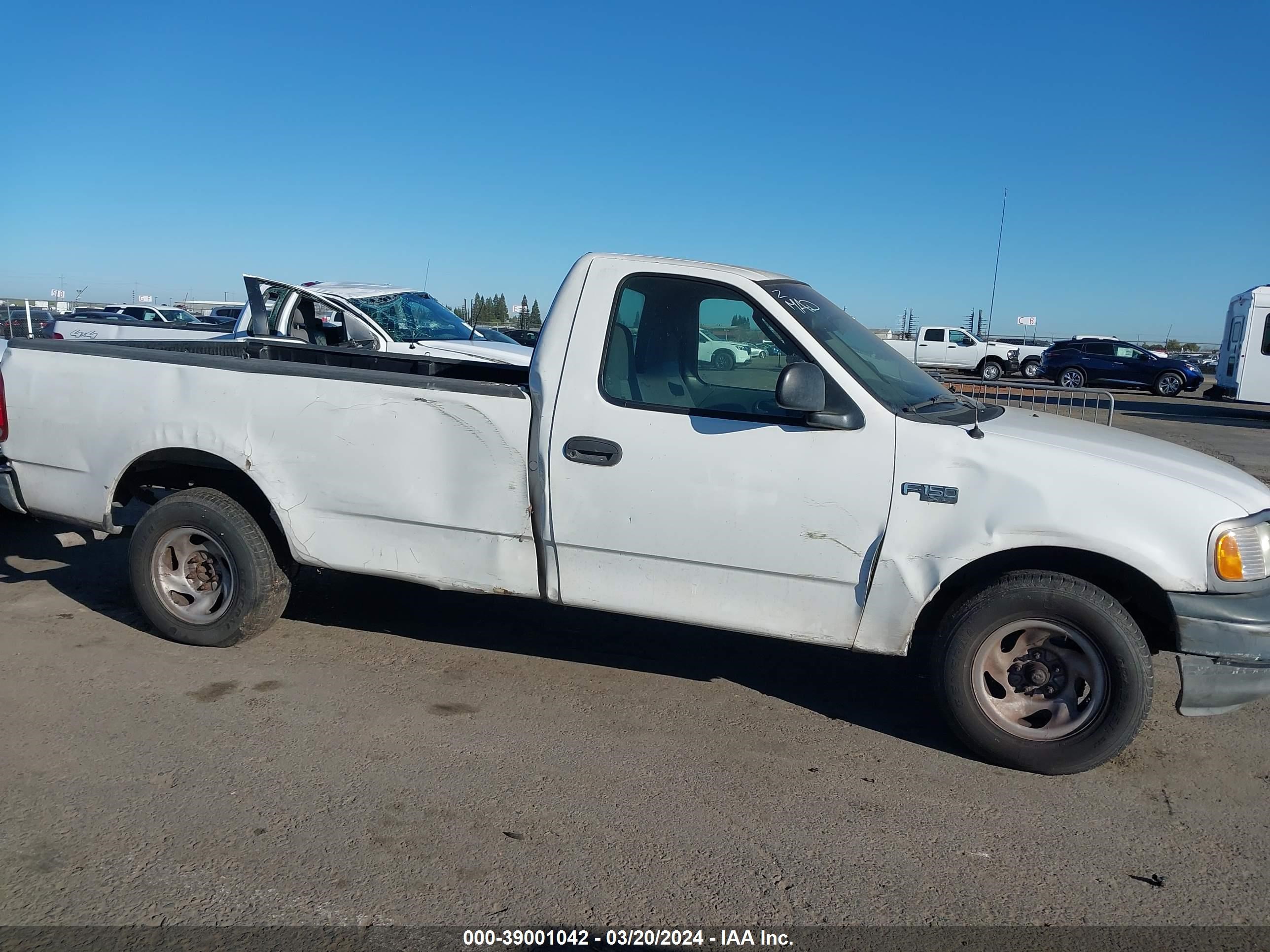 Photo 5 VIN: 1FTRF17272NB92803 - FORD F-150 