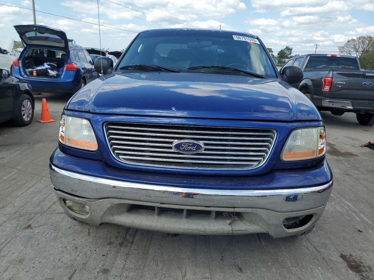 Photo 4 VIN: 1FTRF17283NB66972 - FORD F-150 