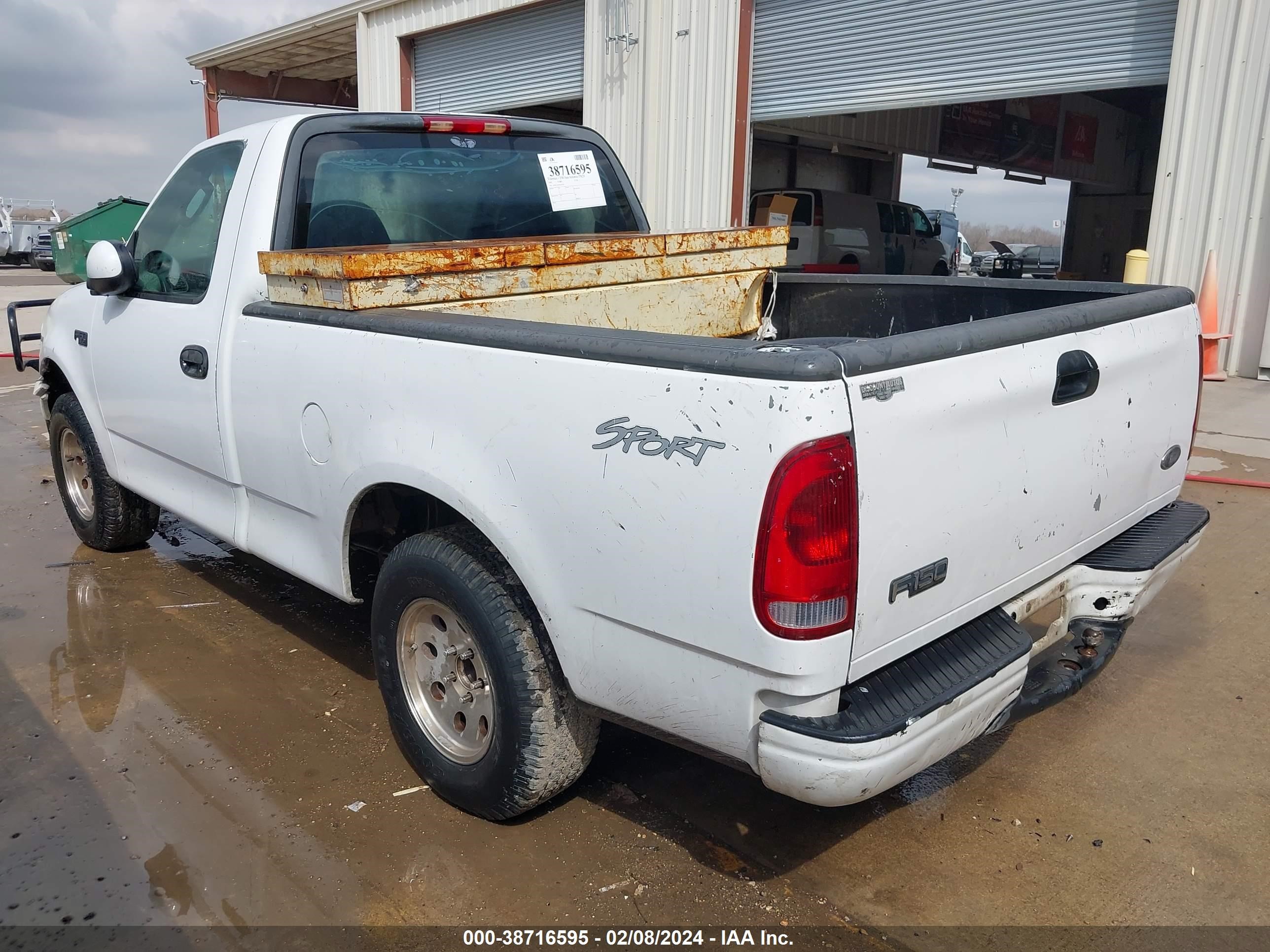 Photo 2 VIN: 1FTRF172X3KA47435 - FORD F-150 