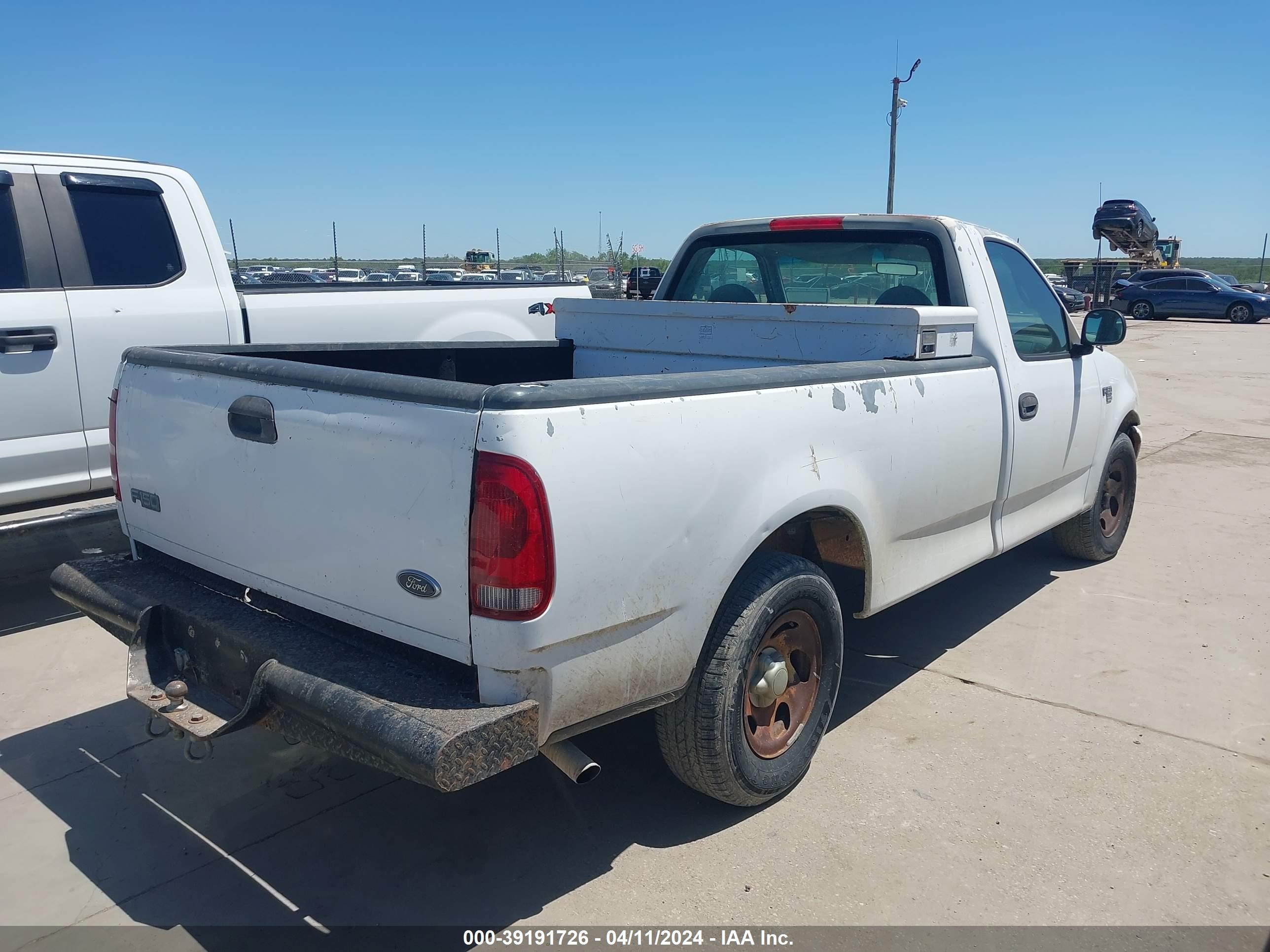 Photo 3 VIN: 1FTRF17W1XKB11483 - FORD F-150 