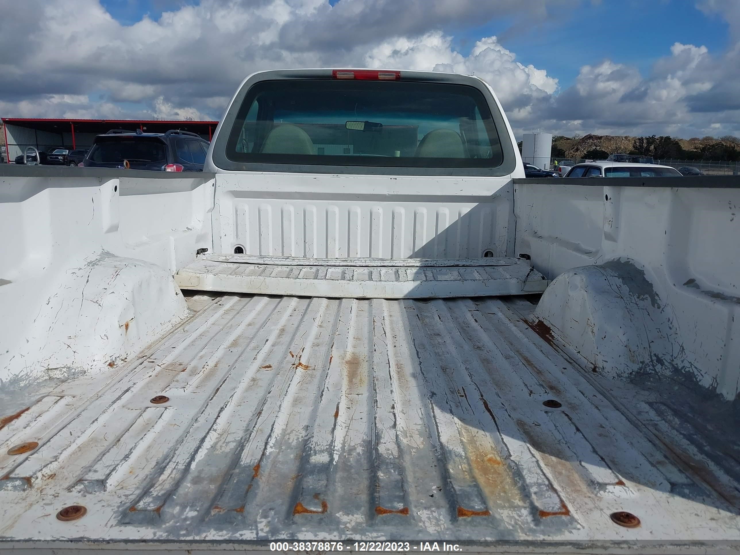 Photo 7 VIN: 1FTRF17W3YKA83817 - FORD F-150 