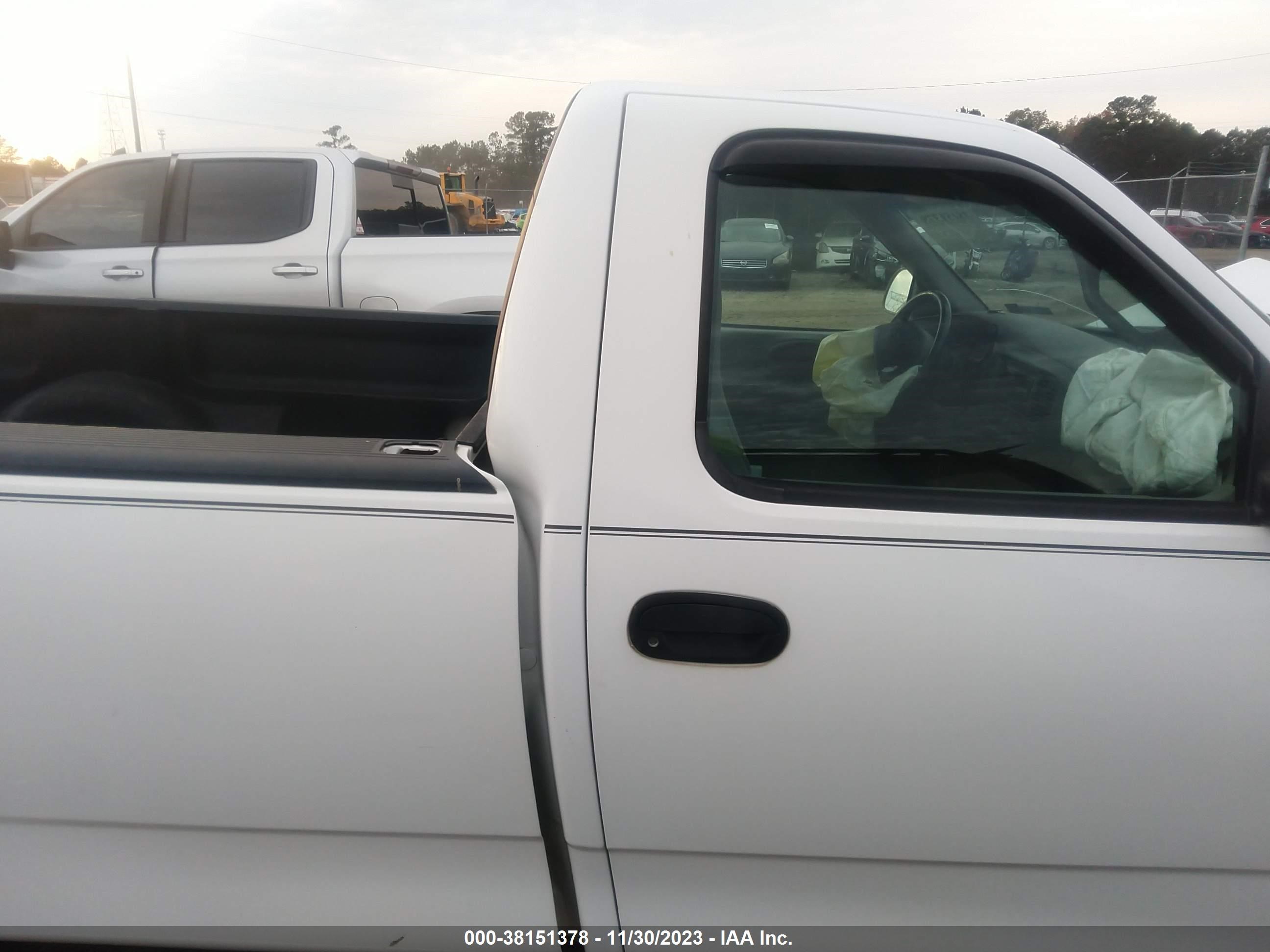 Photo 7 VIN: 1FTRF17W6XNC07057 - FORD F-150 