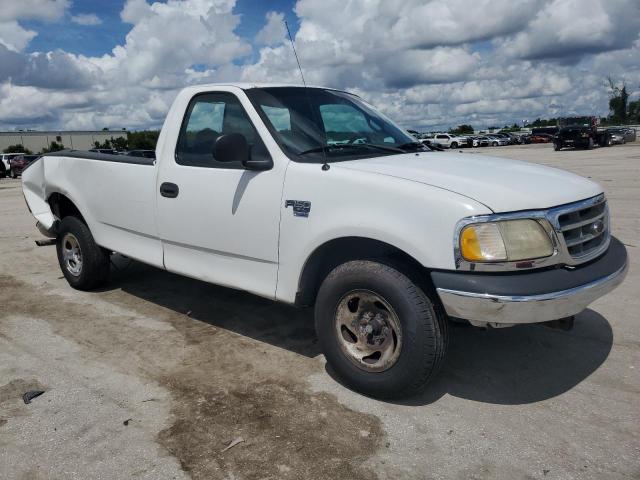 Photo 3 VIN: 1FTRF17W81NA43253 - FORD F150 