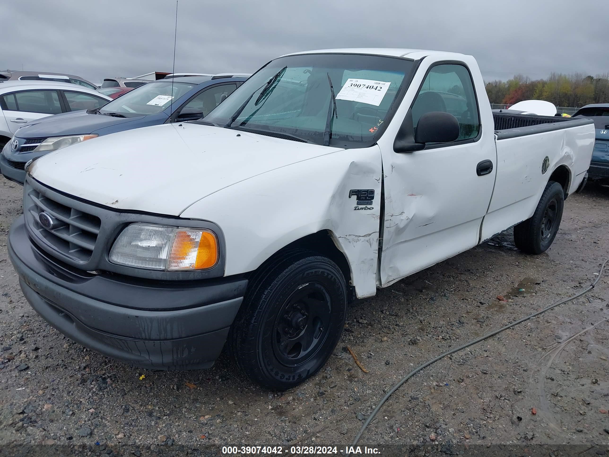 Photo 1 VIN: 1FTRF17W92NB03025 - FORD F-150 