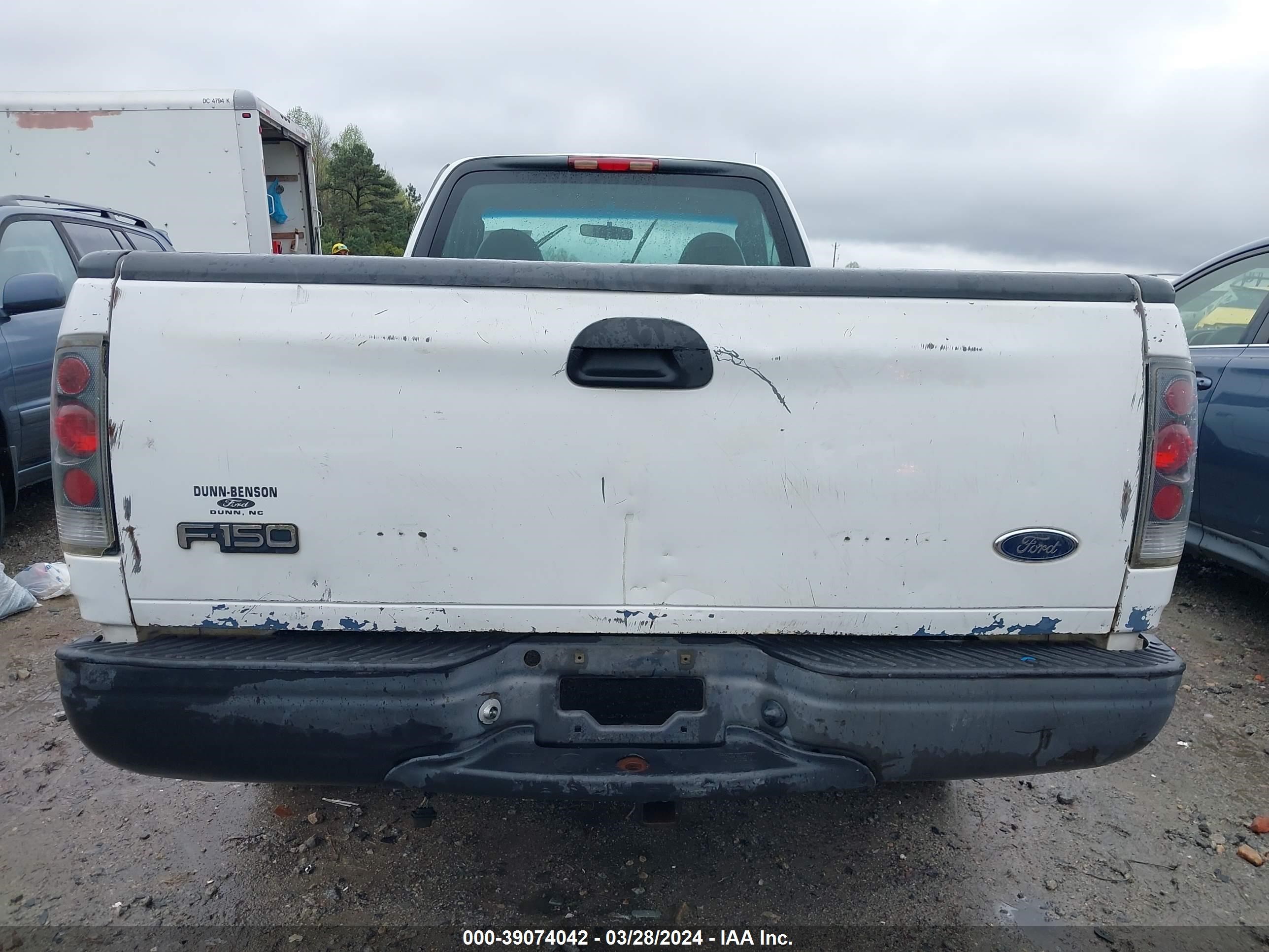 Photo 15 VIN: 1FTRF17W92NB03025 - FORD F-150 