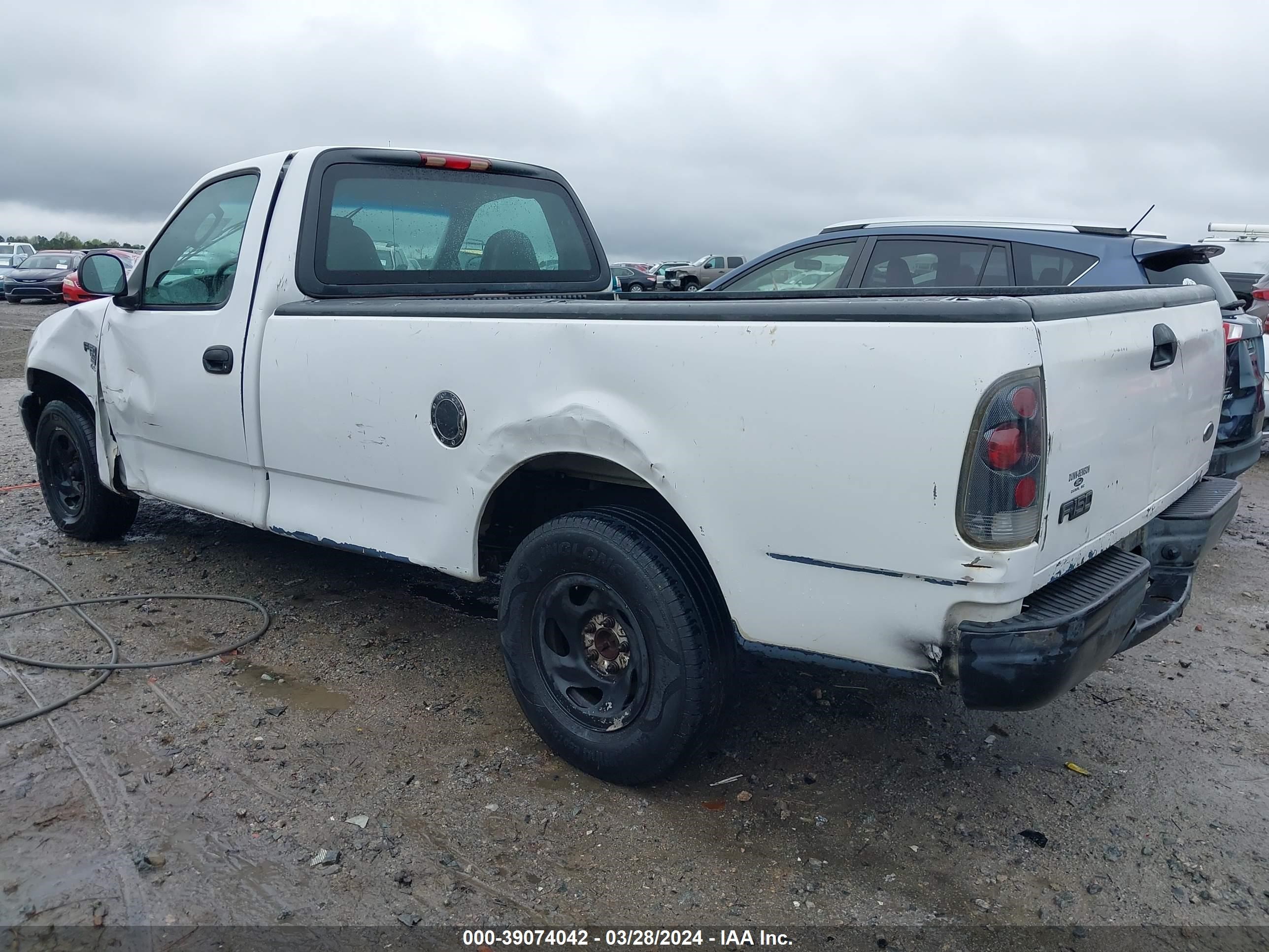 Photo 2 VIN: 1FTRF17W92NB03025 - FORD F-150 