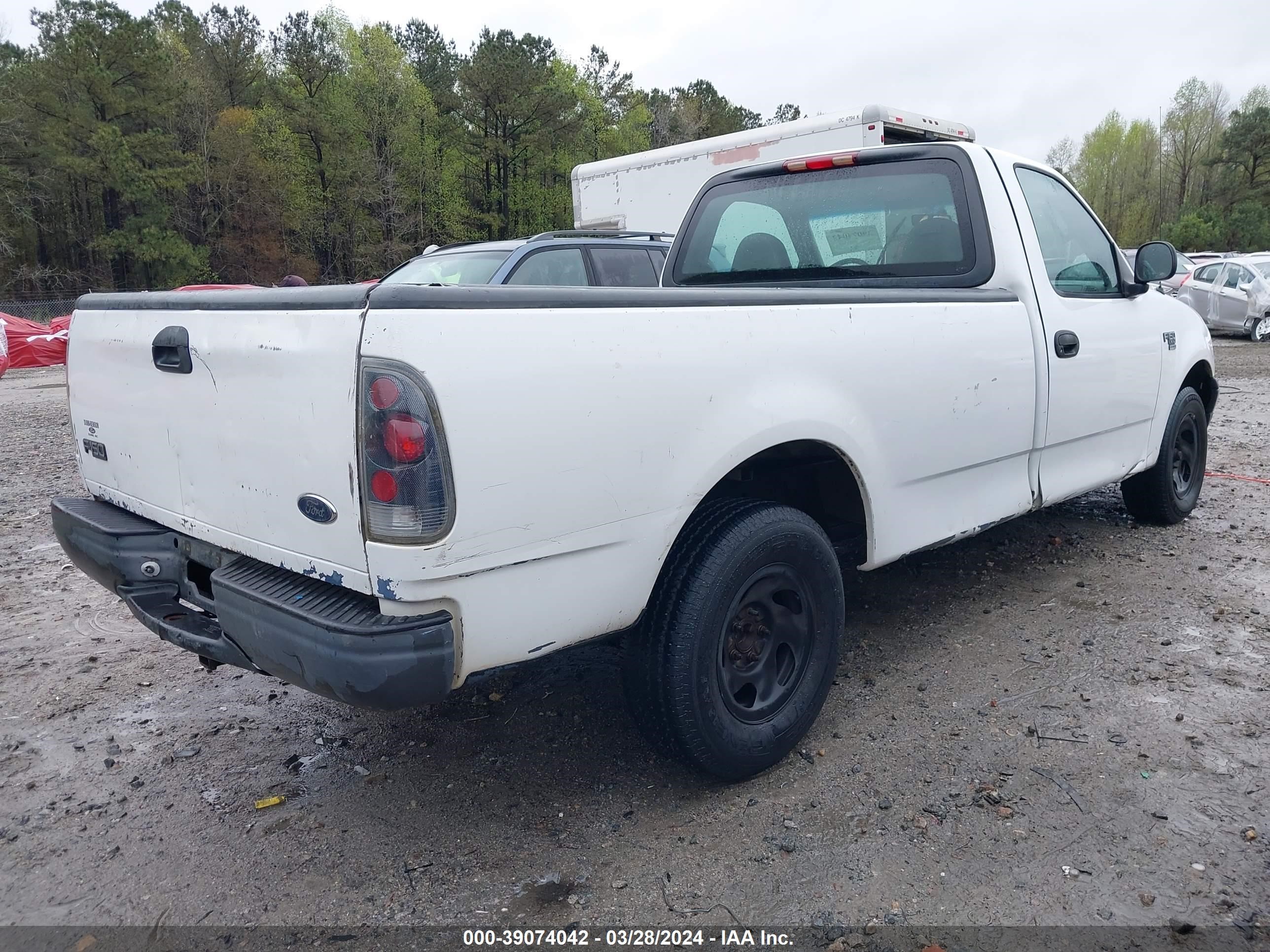 Photo 3 VIN: 1FTRF17W92NB03025 - FORD F-150 