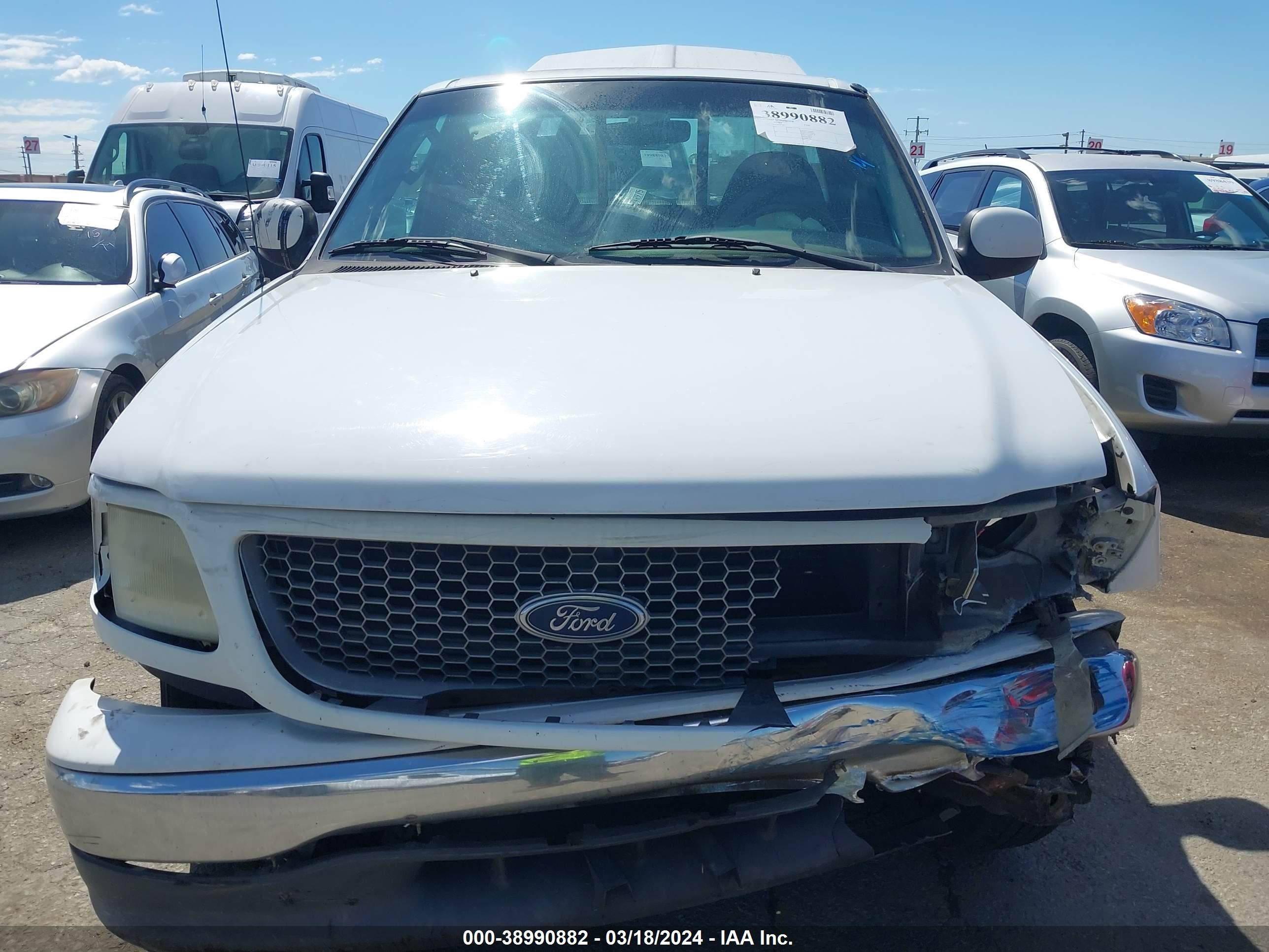 Photo 11 VIN: 1FTRF17WX3NA82347 - FORD F-150 