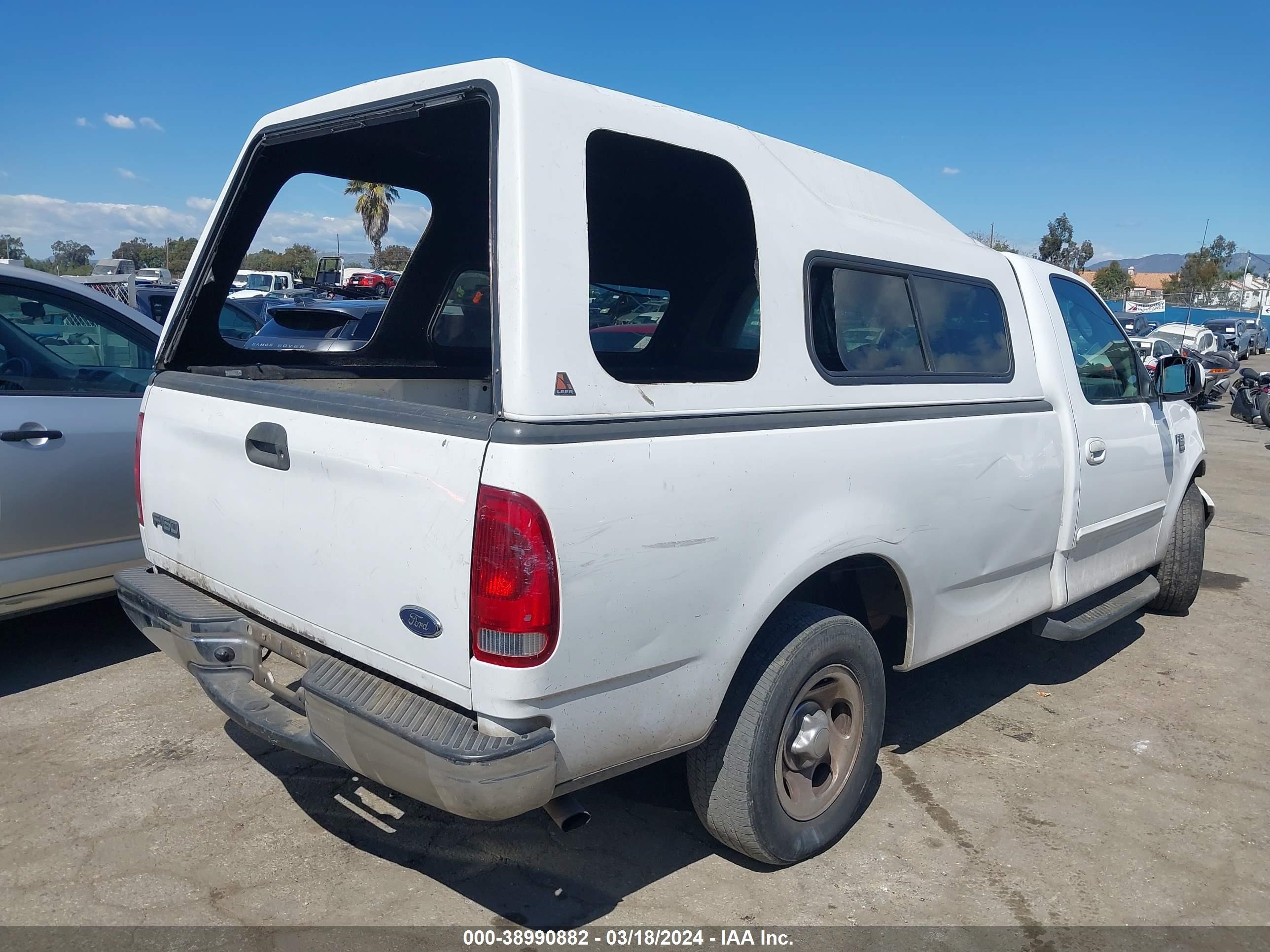 Photo 3 VIN: 1FTRF17WX3NA82347 - FORD F-150 