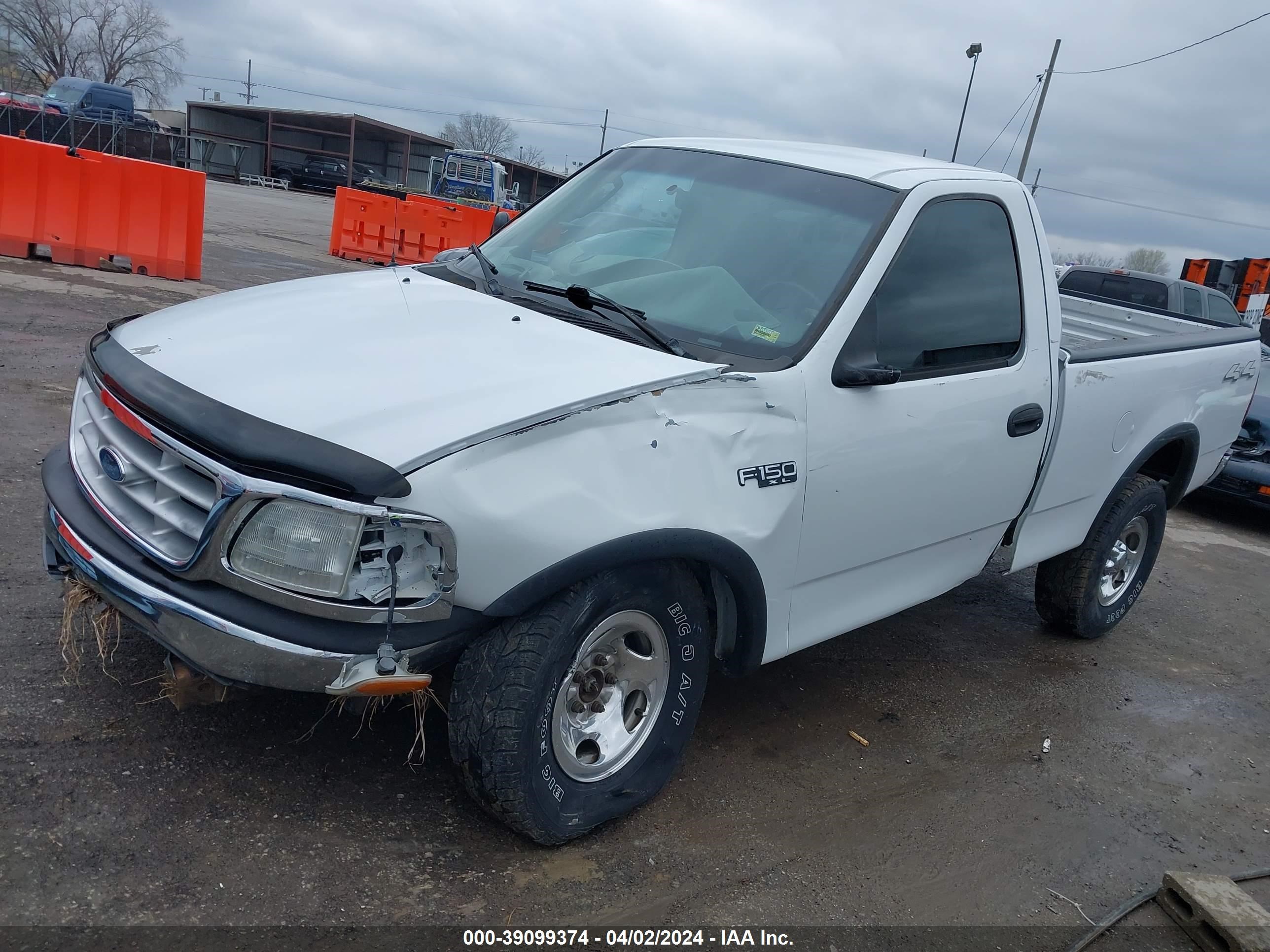 Photo 1 VIN: 1FTRF182X2NB43058 - FORD F-150 