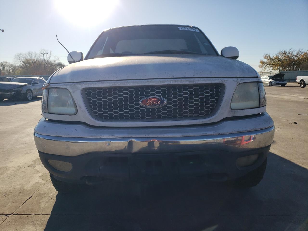 Photo 4 VIN: 1FTRF18W1XKA03458 - FORD F-150 