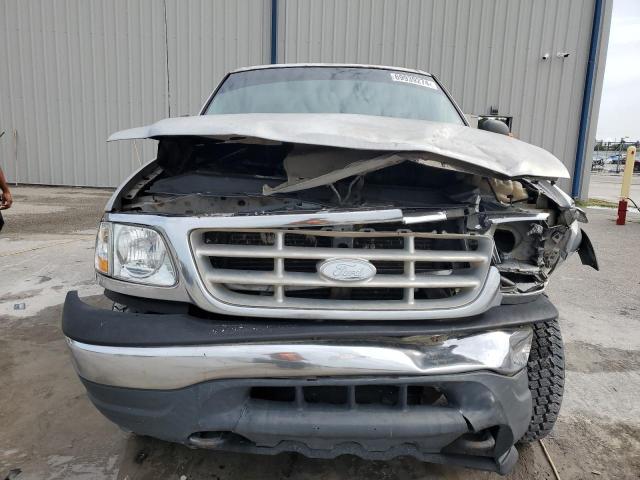 Photo 4 VIN: 1FTRF18W51NA89606 - FORD F150 