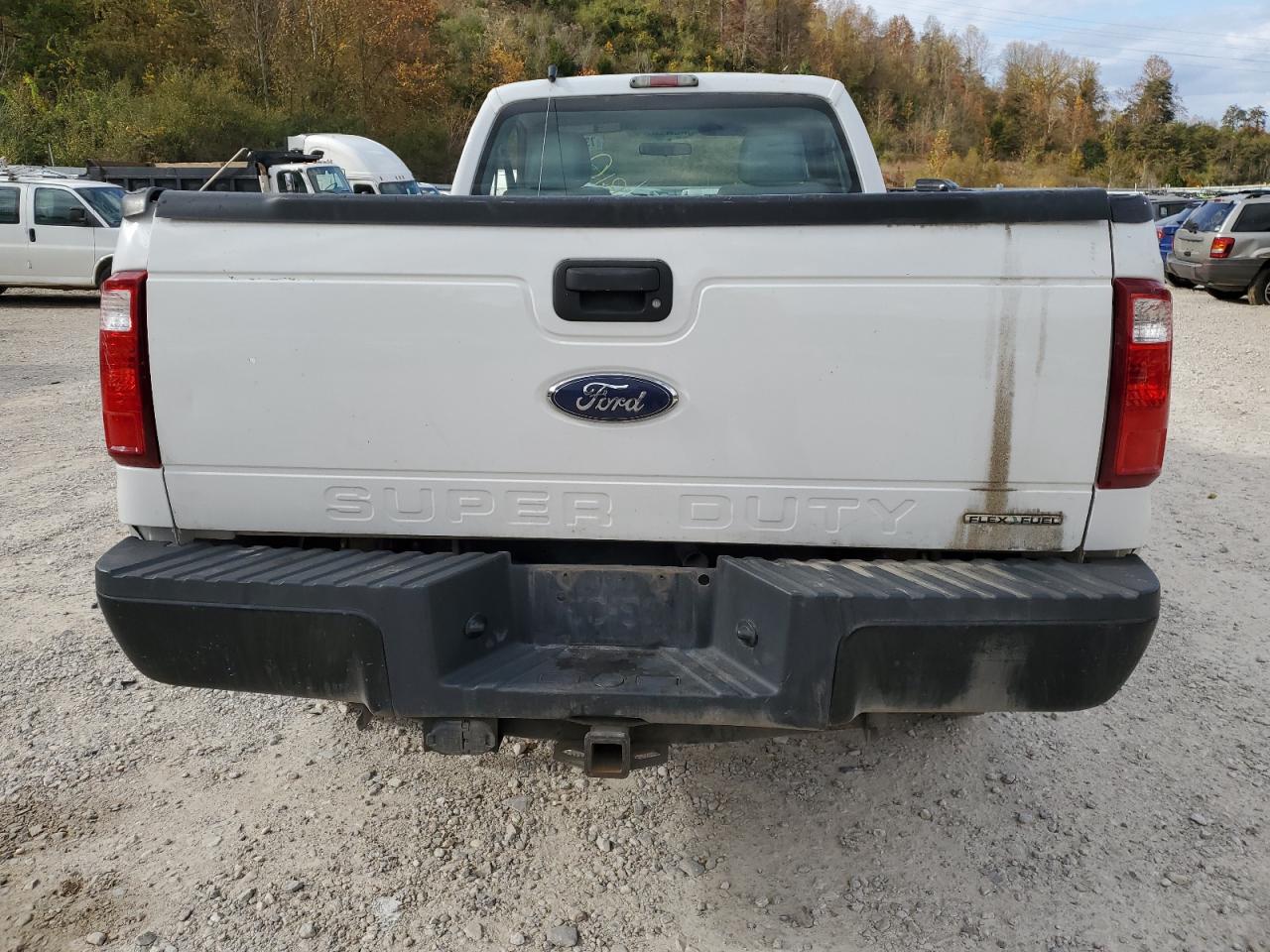 Photo 9 VIN: 1FTRF3B60CEA12990 - FORD F350 