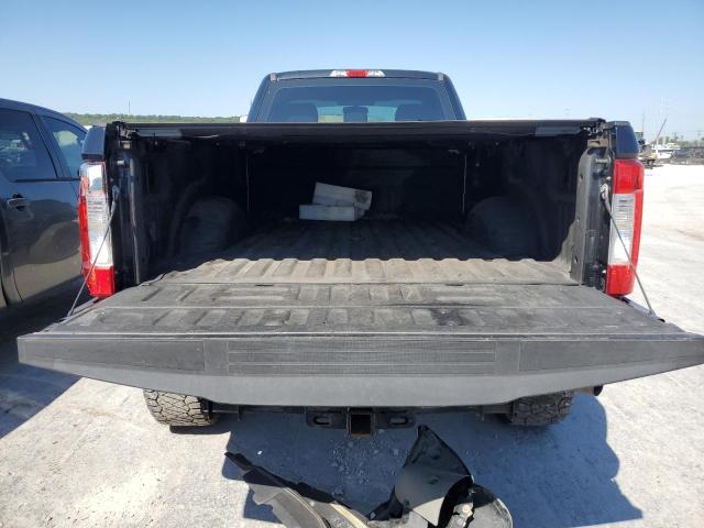 Photo 9 VIN: 1FTRF3B61JEB88184 - FORD F-350 