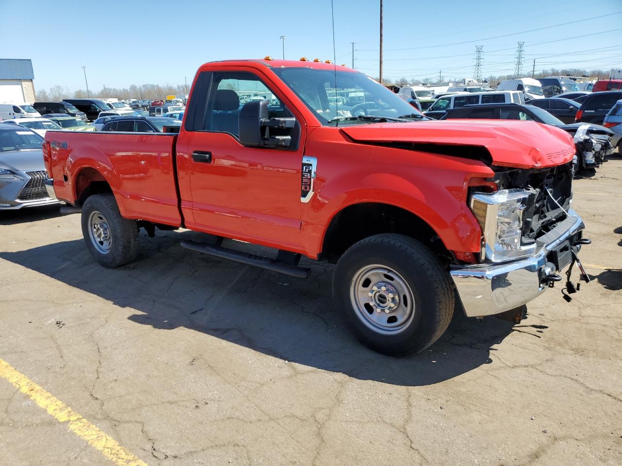 Photo 3 VIN: 1FTRF3B61KEE42073 - FORD F350 