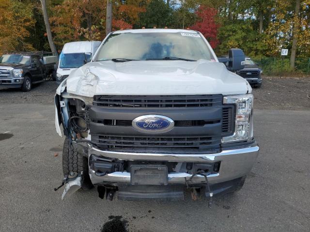 Photo 4 VIN: 1FTRF3B62HEF04556 - FORD F350 SUPER 