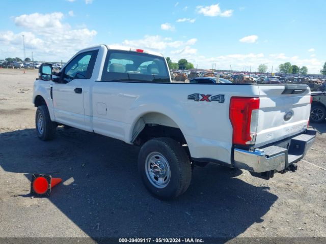 Photo 2 VIN: 1FTRF3B64HEC88130 - FORD F-350 