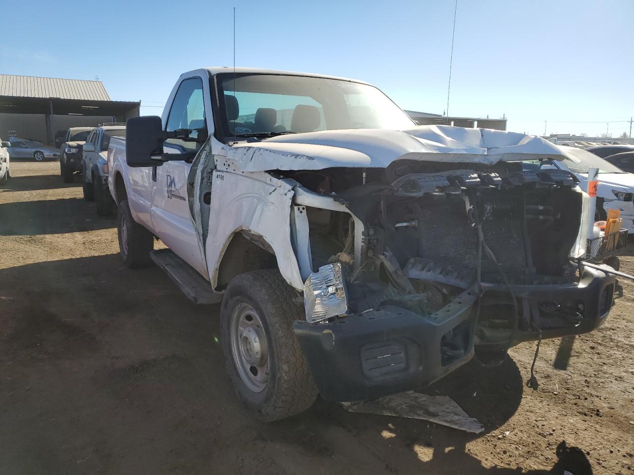 Photo 3 VIN: 1FTRF3B6XBEC58105 - FORD F350 