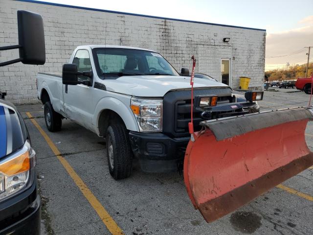 Photo 3 VIN: 1FTRF3B6XCEC11030 - FORD F350 SUPER 