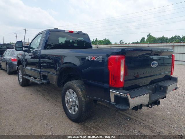 Photo 2 VIN: 1FTRF3BN5PED43030 - FORD F-350 