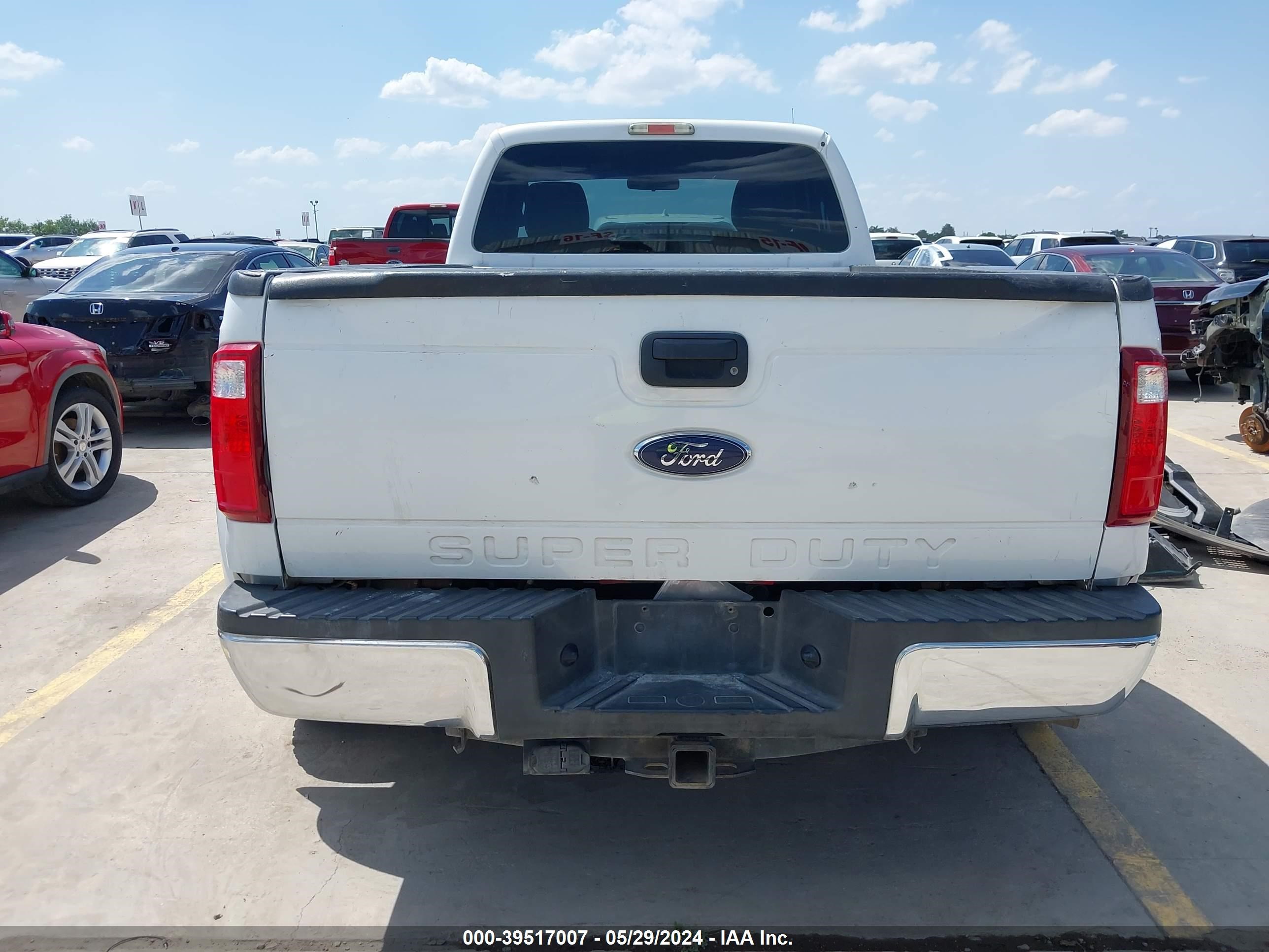 Photo 7 VIN: 1FTRF3DTXCEB73110 - FORD F350 