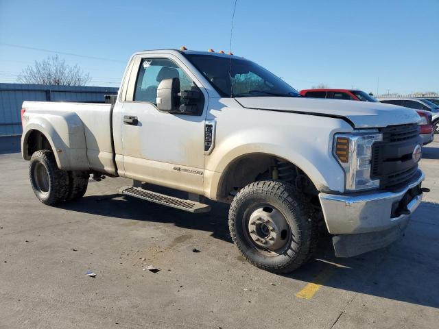 Photo 3 VIN: 1FTRF3DTXKEE10886 - FORD F350 