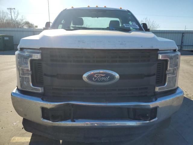 Photo 4 VIN: 1FTRF3DTXKEE10886 - FORD F350 