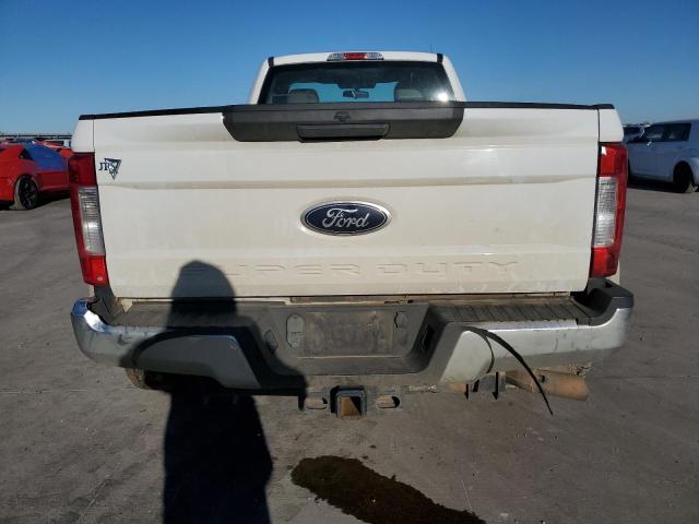 Photo 5 VIN: 1FTRF3DTXKEE10886 - FORD F350 