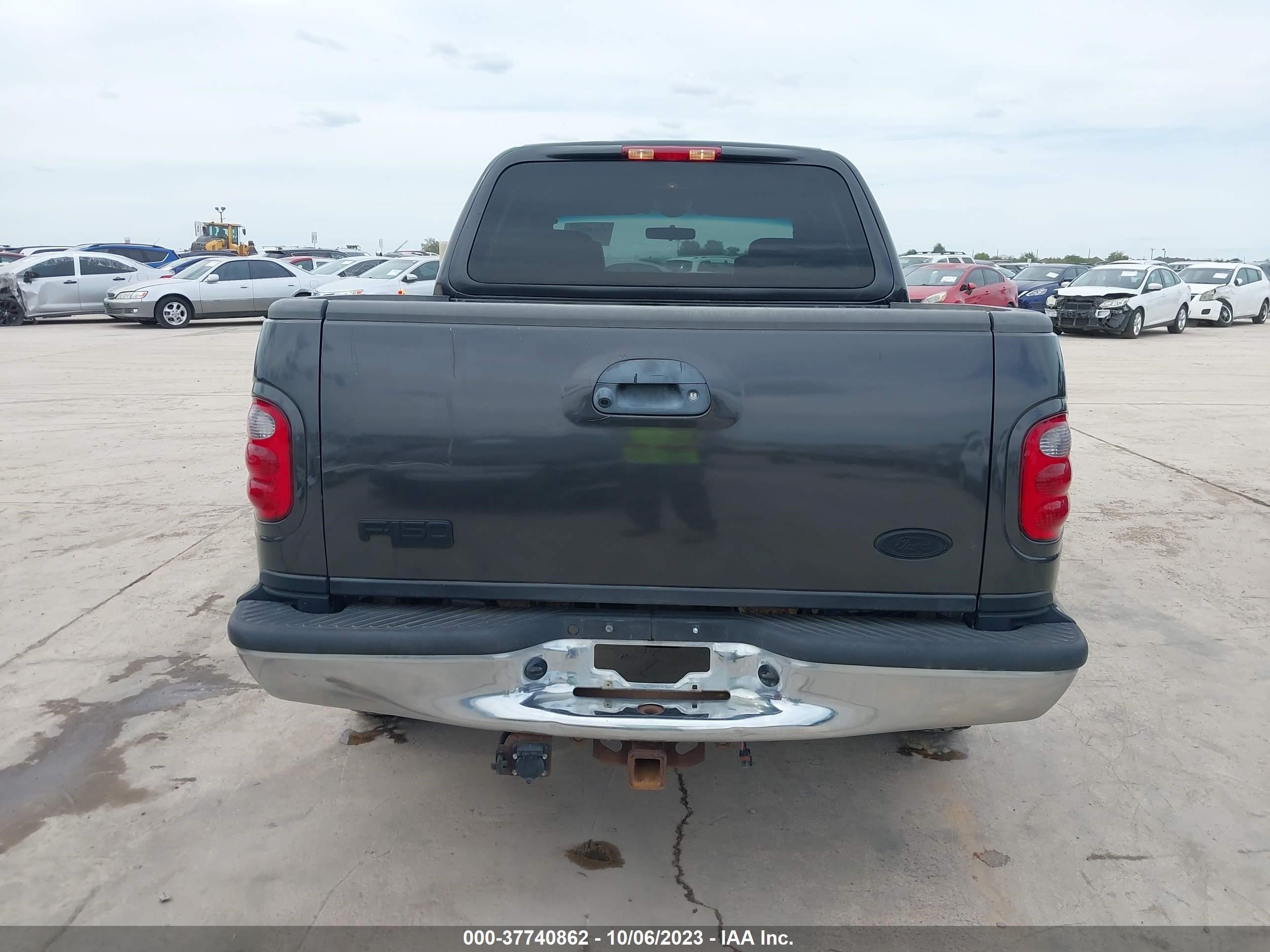 Photo 15 VIN: 1FTRW07632KA21609 - FORD F-150 