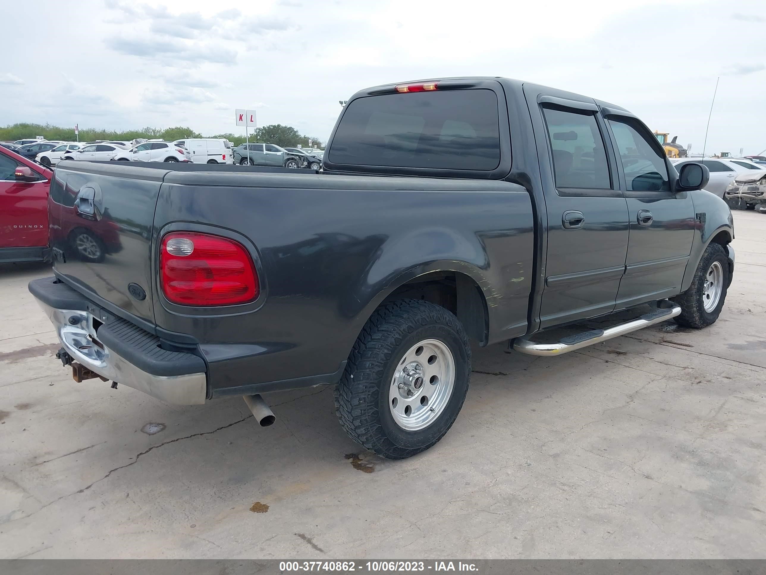 Photo 3 VIN: 1FTRW07632KA21609 - FORD F-150 