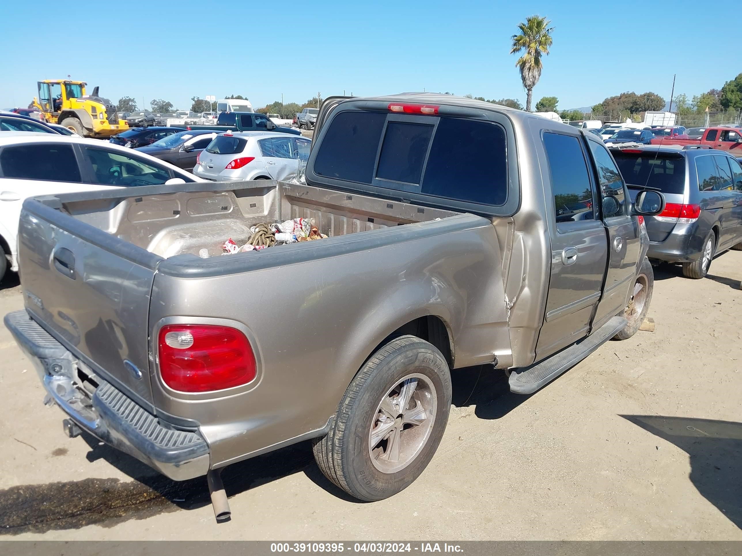 Photo 3 VIN: 1FTRW07663KA47039 - FORD F-150 