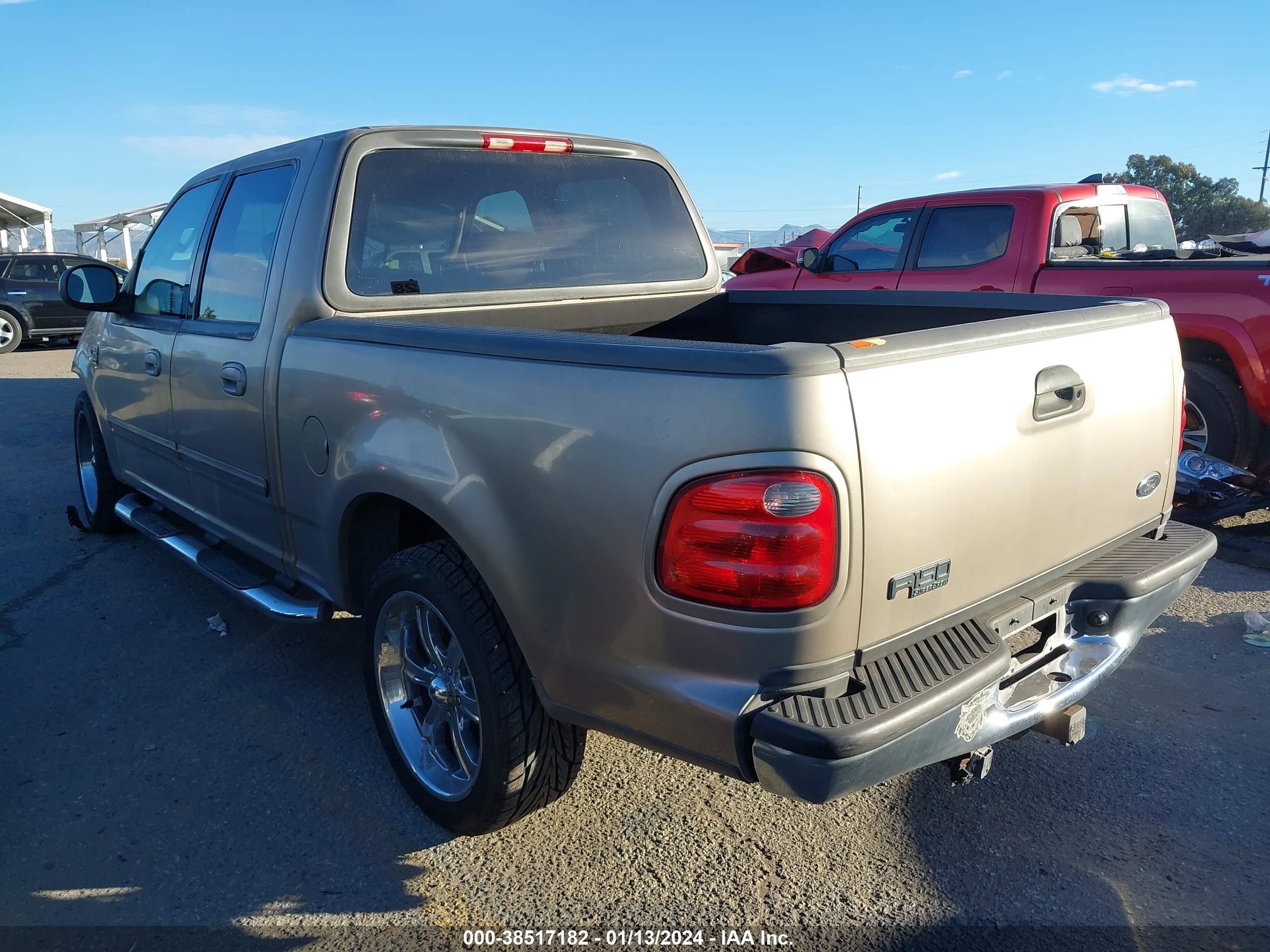 Photo 2 VIN: 1FTRW07L02KD47745 - FORD F-150 