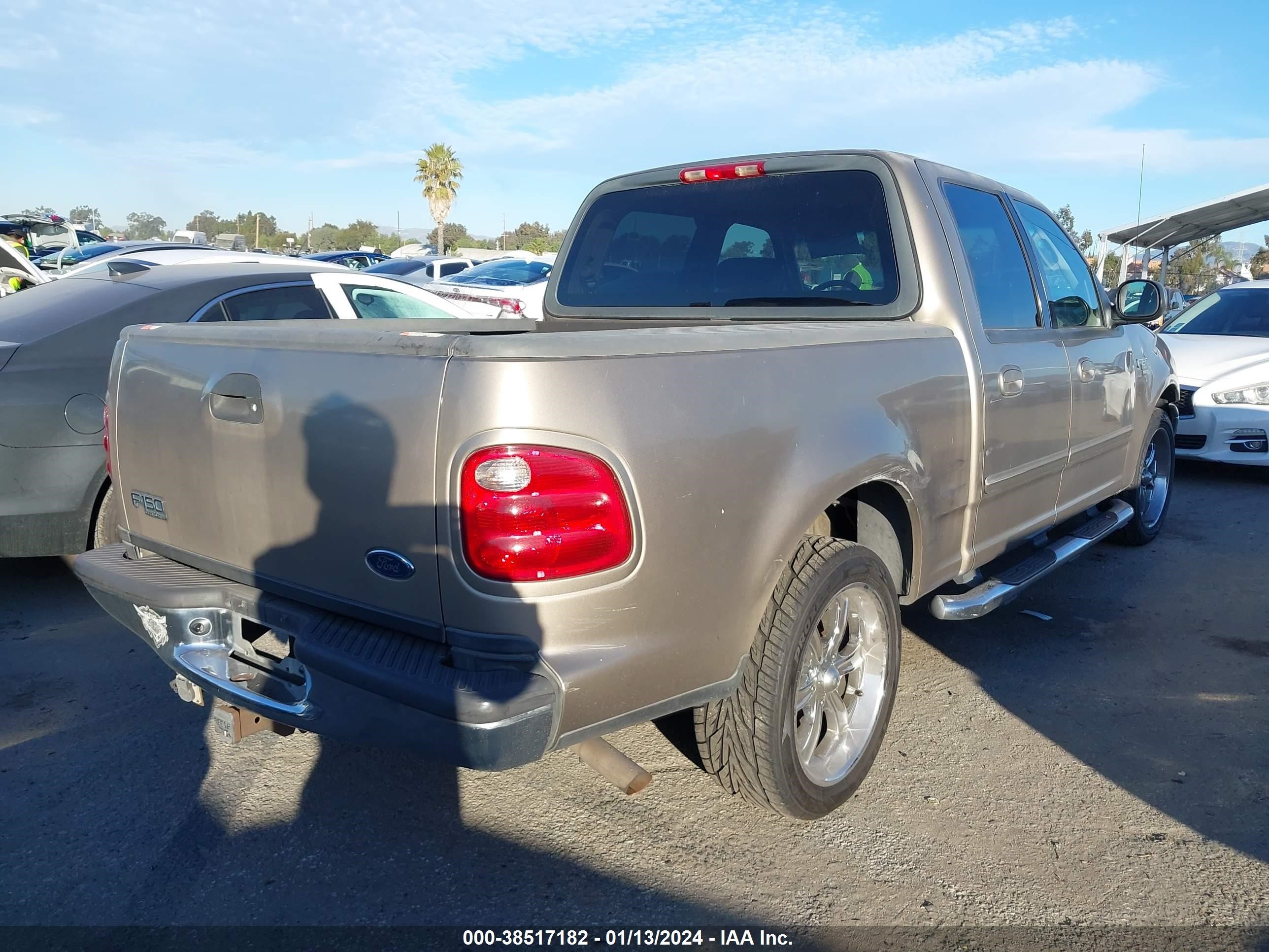 Photo 3 VIN: 1FTRW07L02KD47745 - FORD F-150 