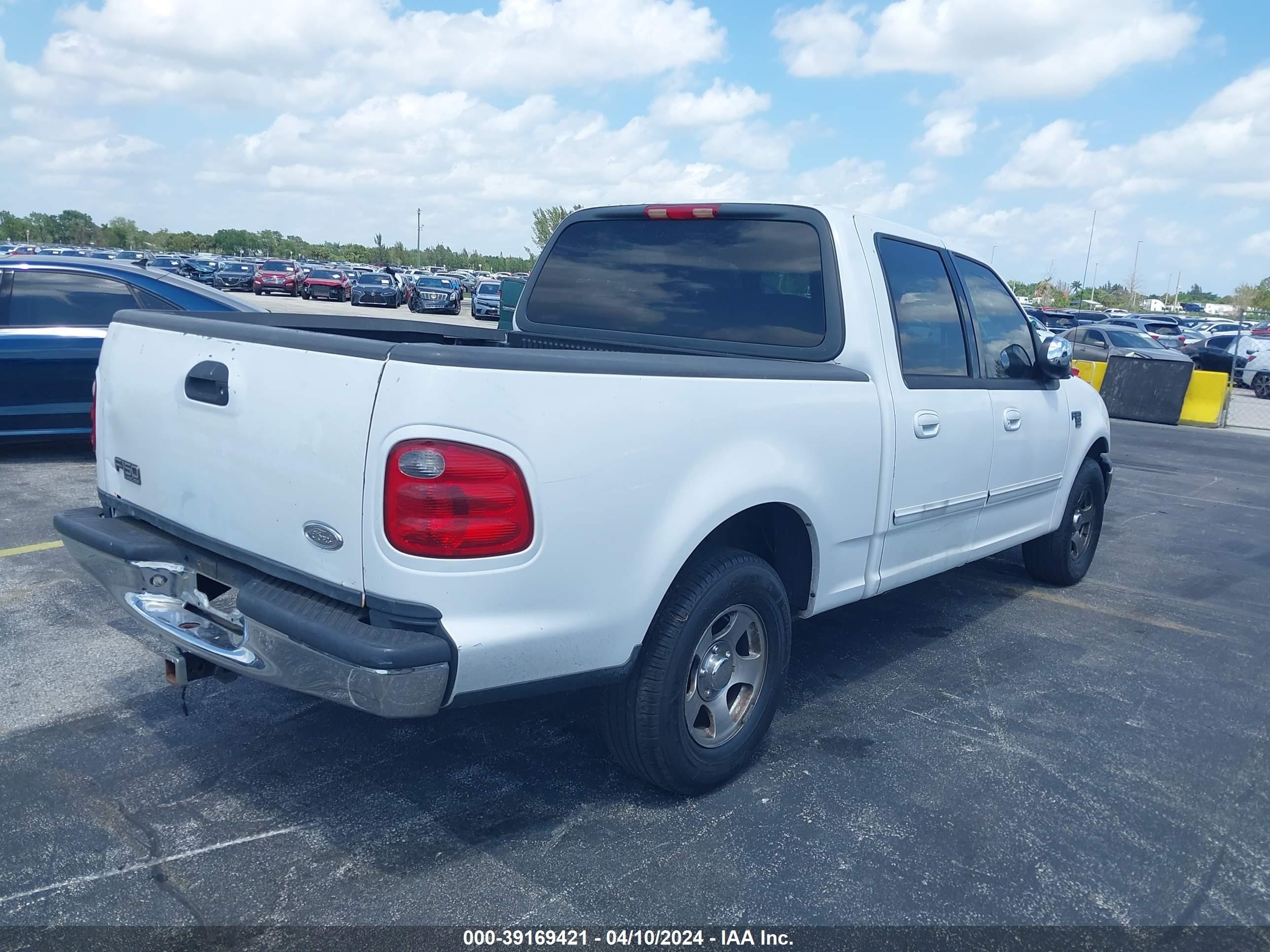 Photo 3 VIN: 1FTRW07L02KE28406 - FORD F-150 