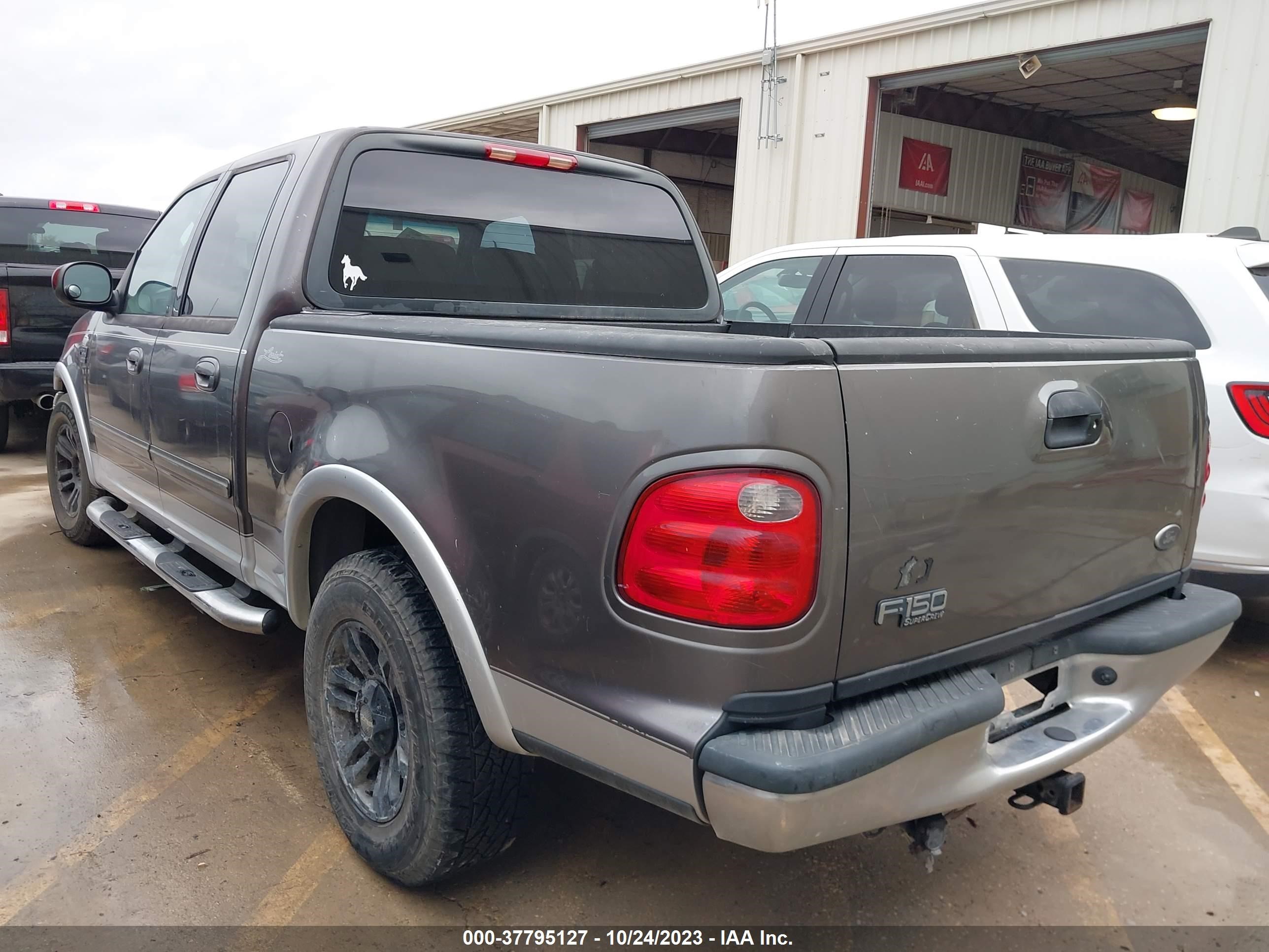 Photo 2 VIN: 1FTRW07L03KC49204 - FORD F-150 