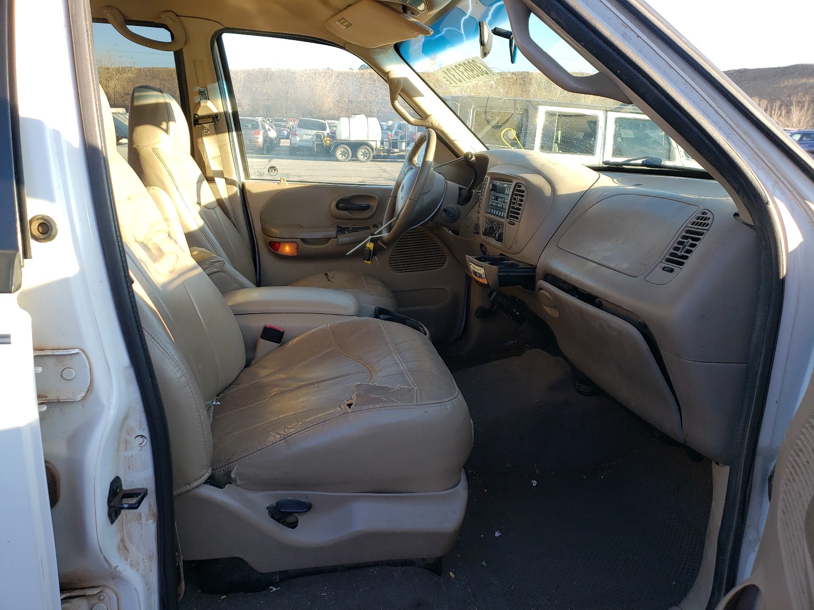 Photo 4 VIN: 1FTRW08L01KE52590 - FORD F150 SUPER 