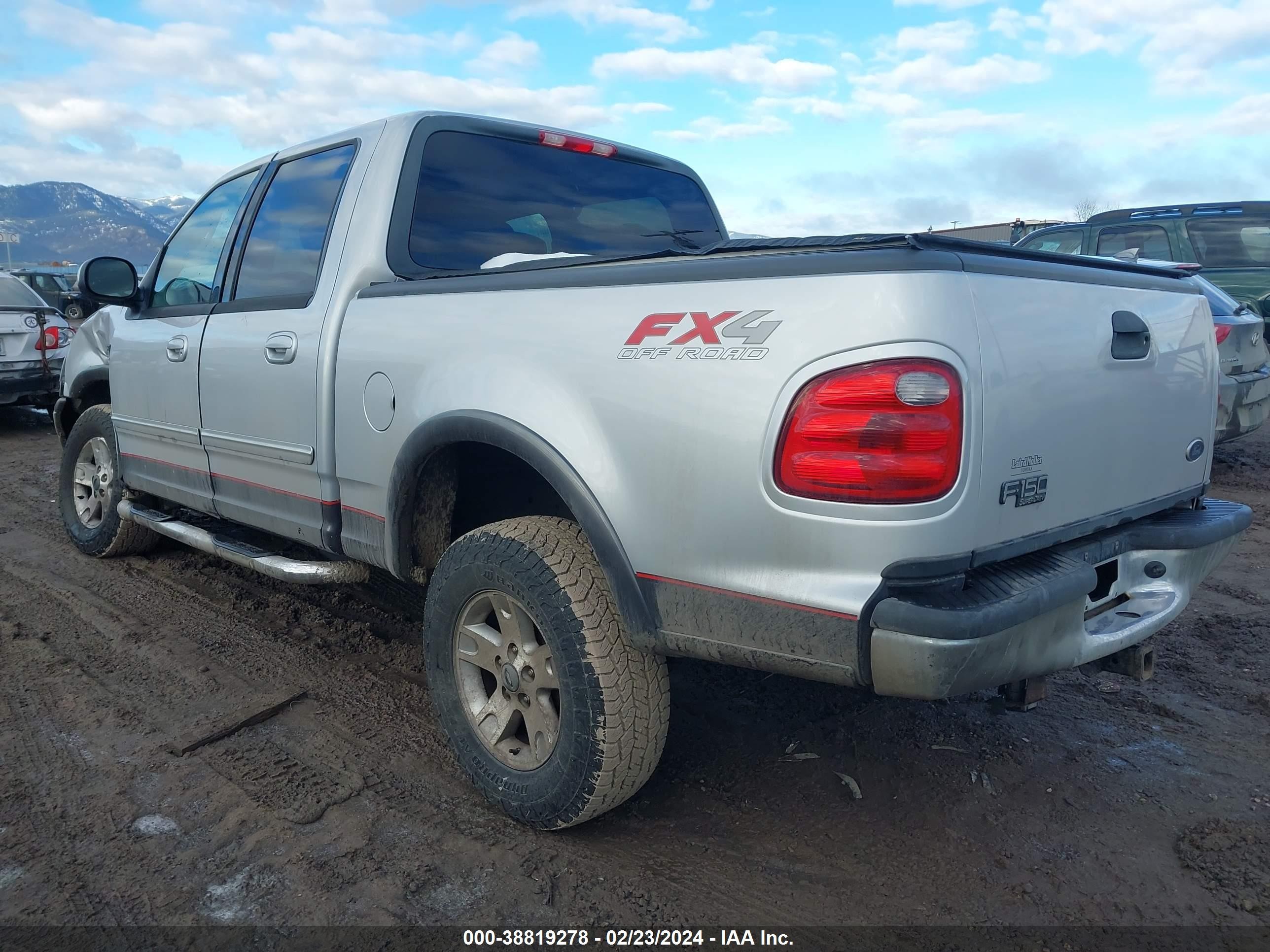 Photo 2 VIN: 1FTRW08L02KB16066 - FORD F-150 