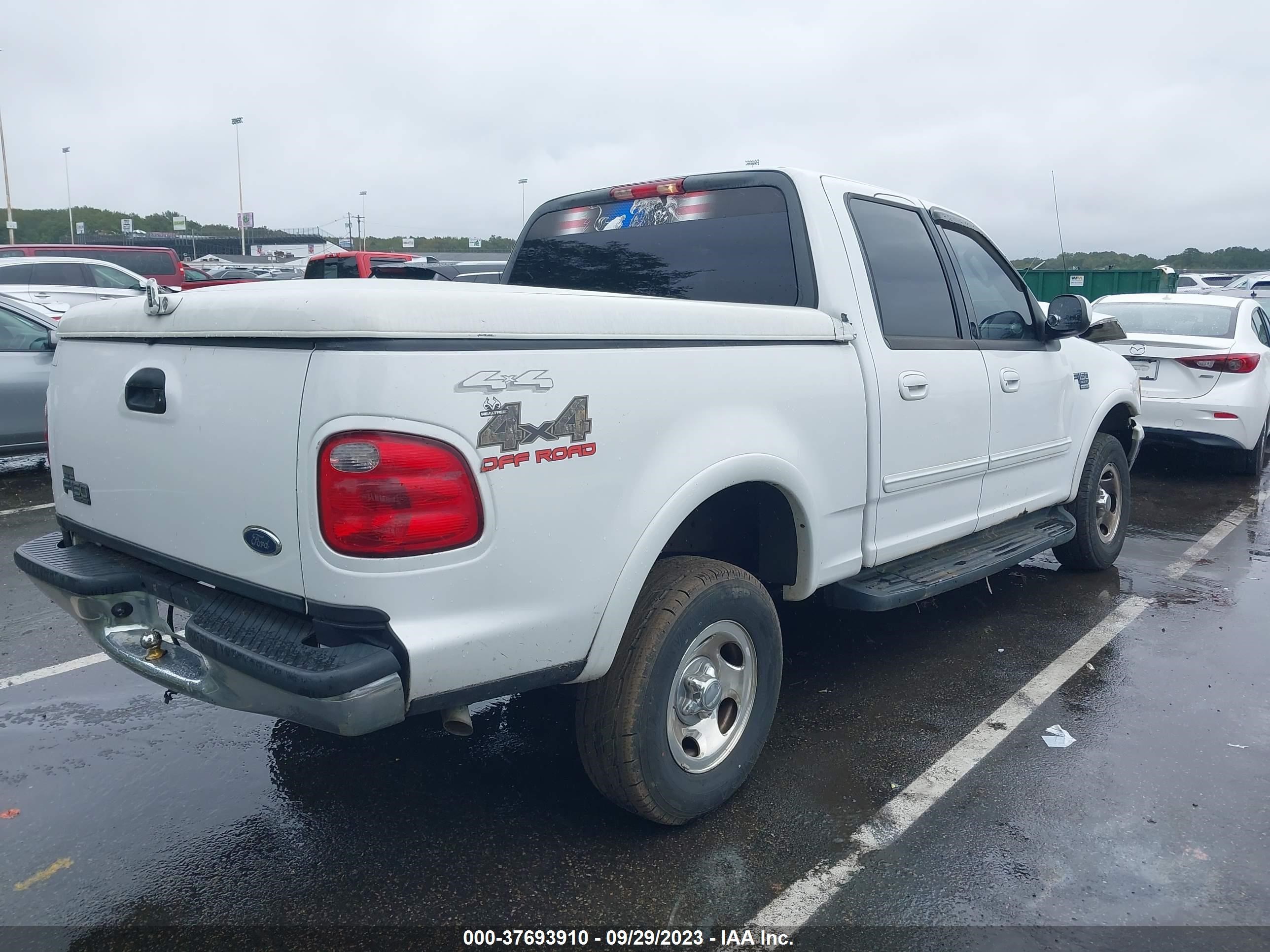 Photo 3 VIN: 1FTRW08L42KC32547 - FORD F-150 